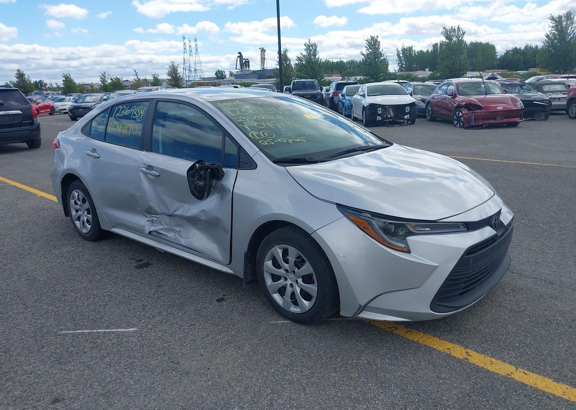 2023 TOYOTA COROLLA LE