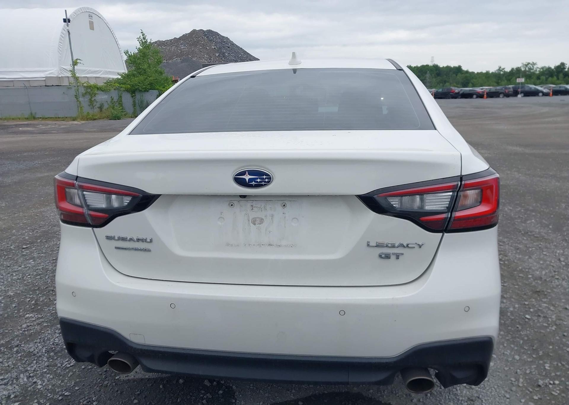 2021 SUBARU LEGACY
