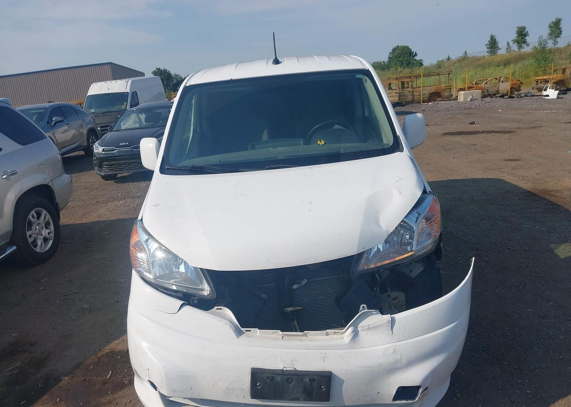 2017 NISSAN NV200 S