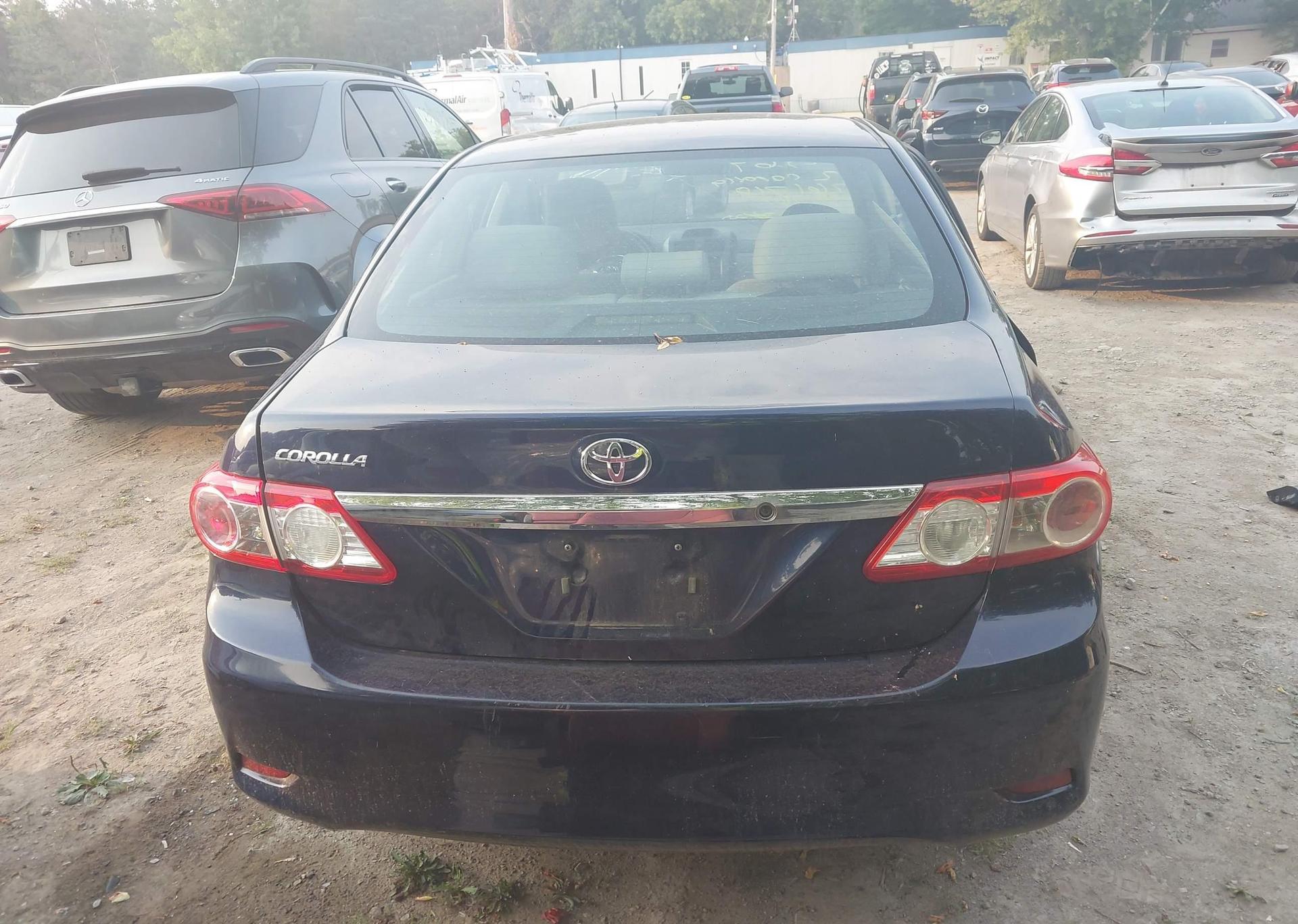 2012 TOYOTA COROLLA S