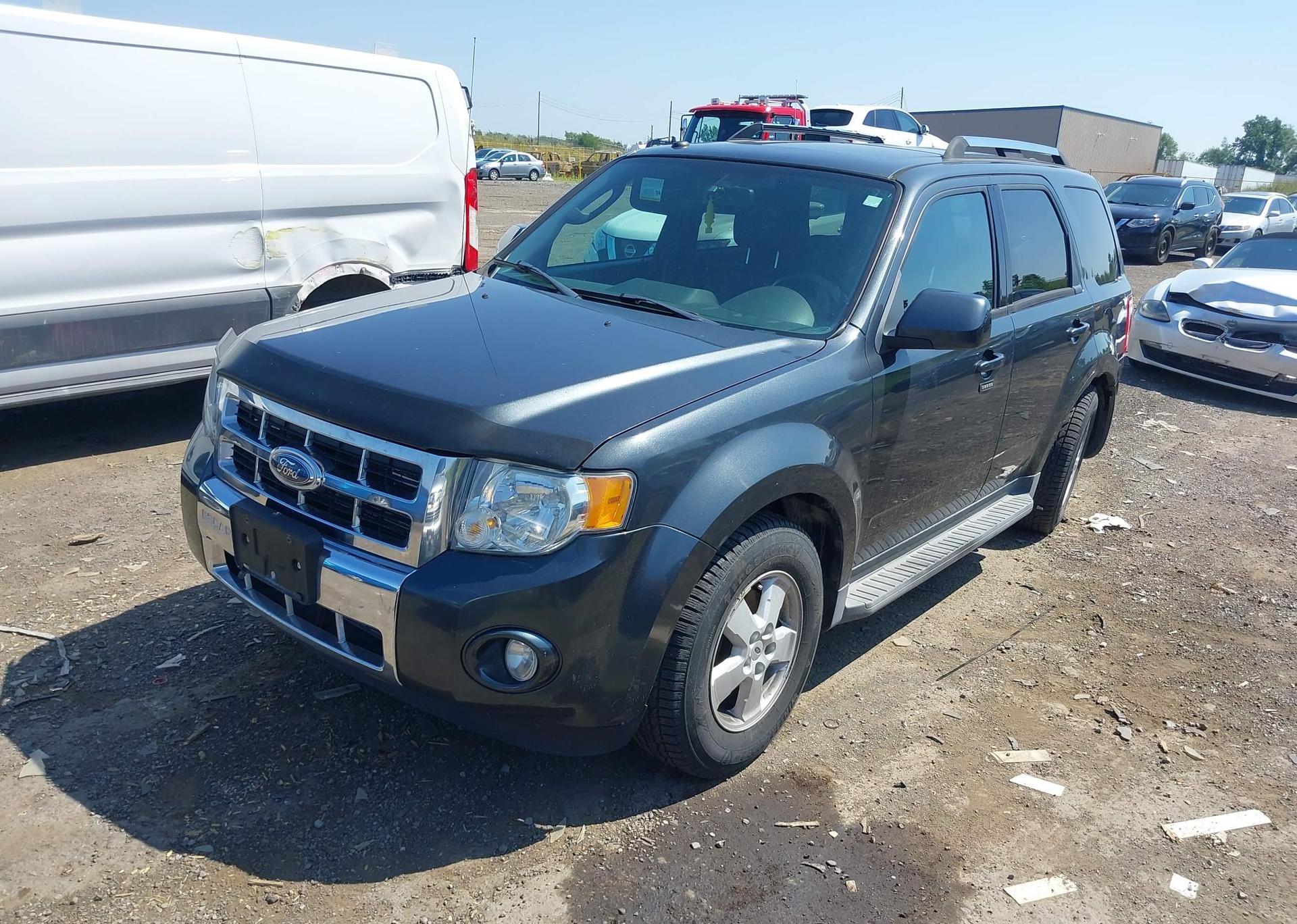 2009 FORD ESCAPE LIMITED