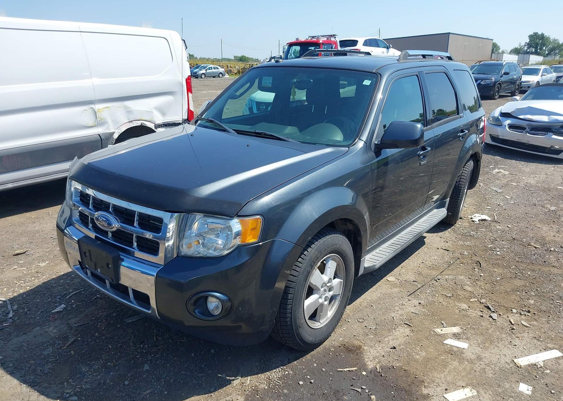 2009 FORD ESCAPE LIMITED