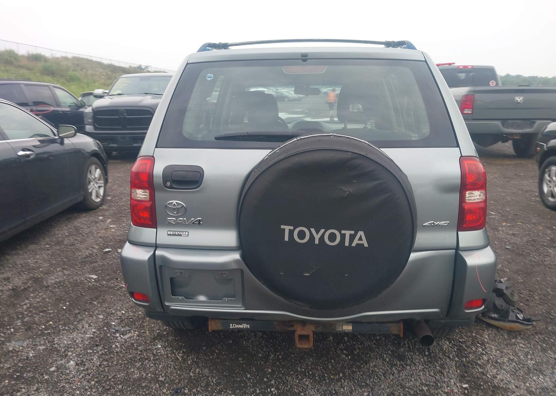 2005 TOYOTA RAV4