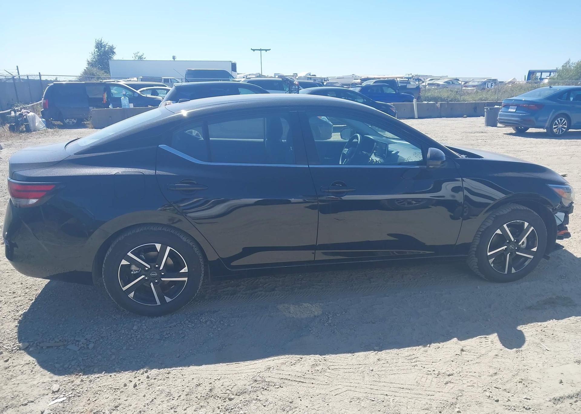 2025 NISSAN SENTRA SV