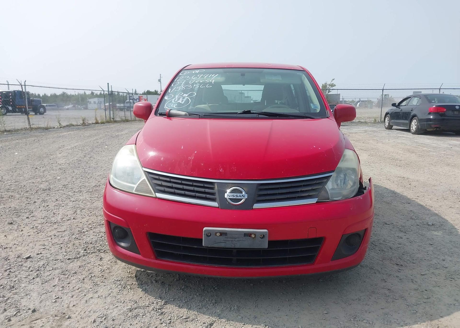 2009 NISSAN VERSA S