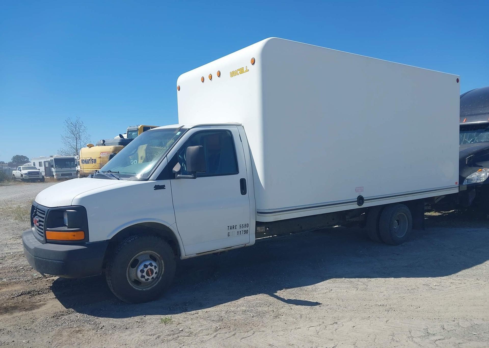 2014 GMC SAVANA CUTAWAY G3500