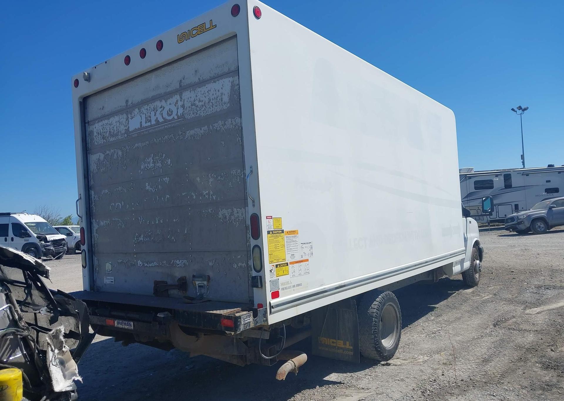 2014 GMC SAVANA CUTAWAY G3500