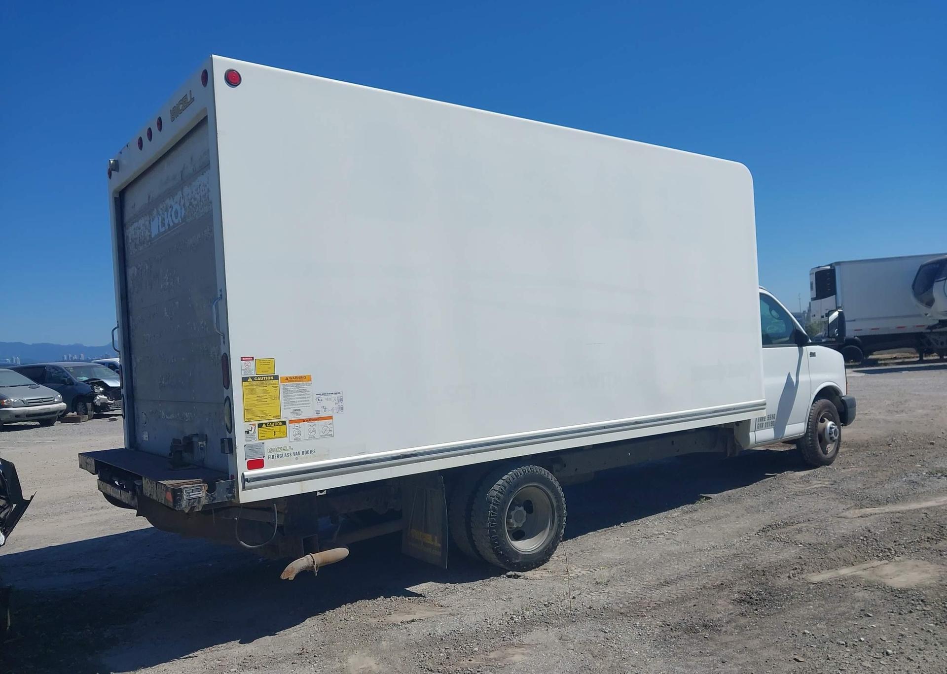 2014 GMC SAVANA CUTAWAY G3500