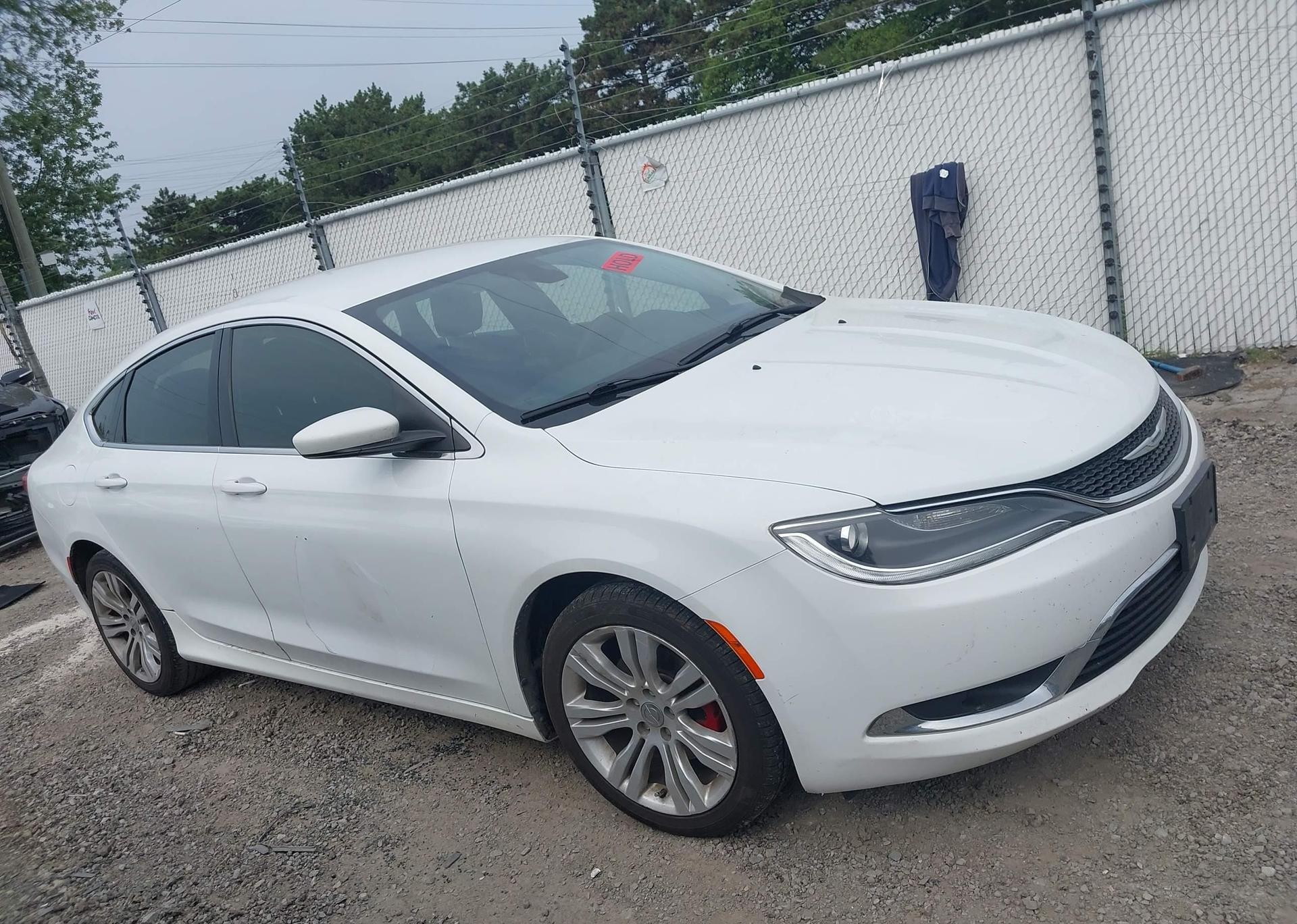 2015 CHRYSLER 200 LIMITED