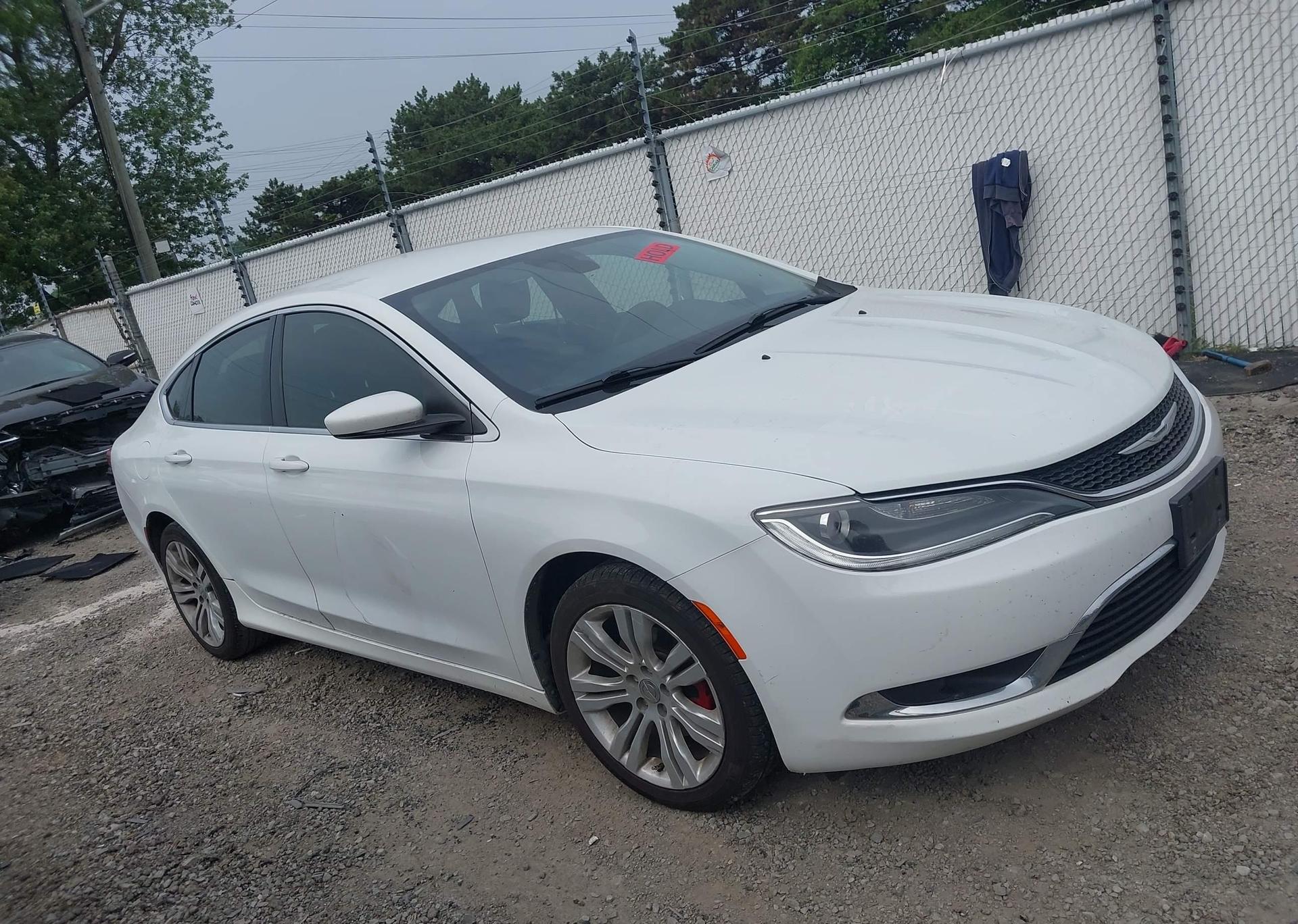 2015 CHRYSLER 200 LIMITED