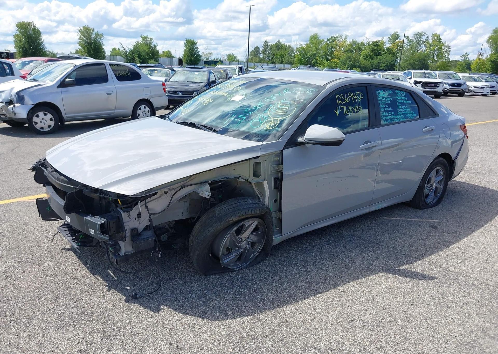 2024 HYUNDAI ELANTRA ESSENTIAL