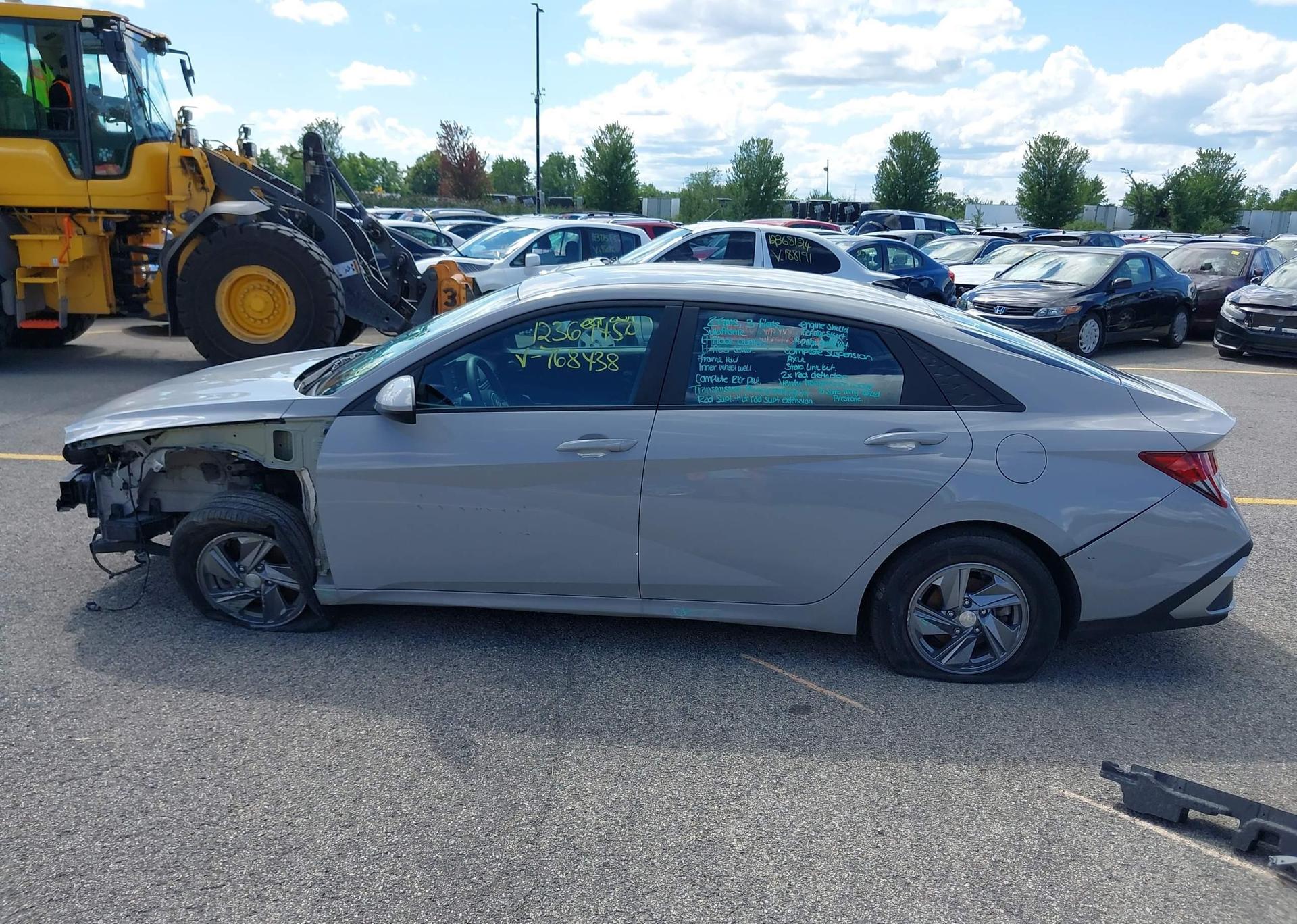 2024 HYUNDAI ELANTRA ESSENTIAL