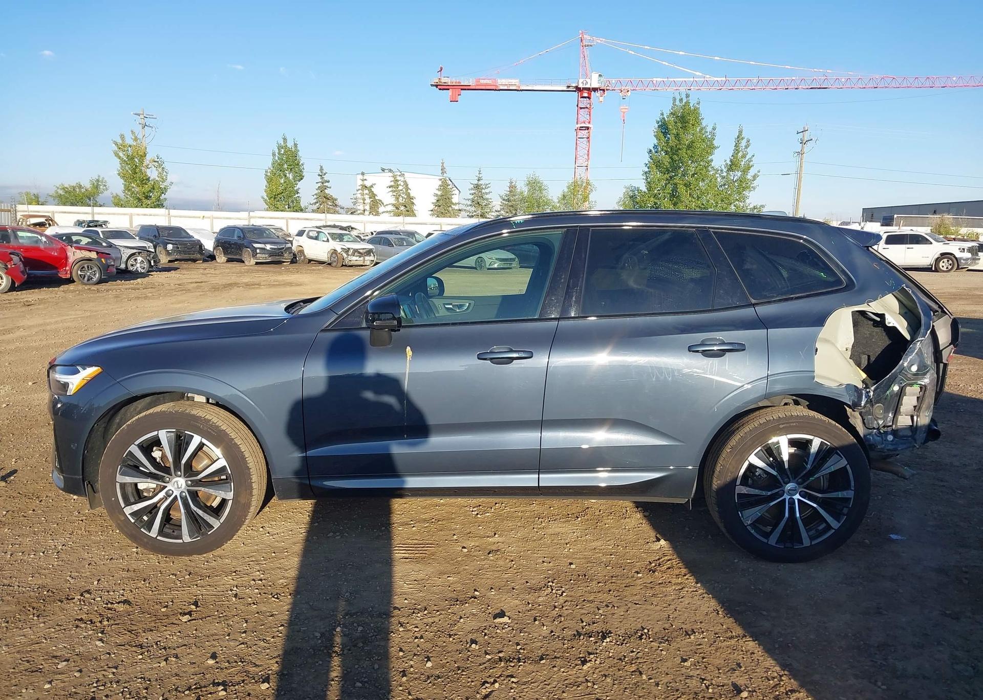 2023 VOLVO XC60 B6 PLUS DARK THEME