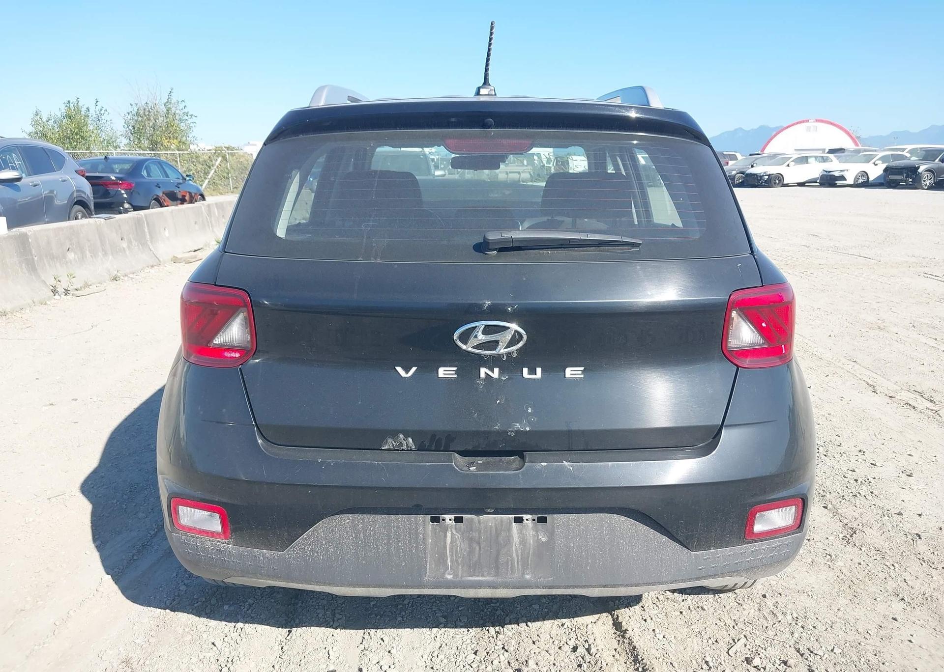 2023 HYUNDAI VENUE SEL