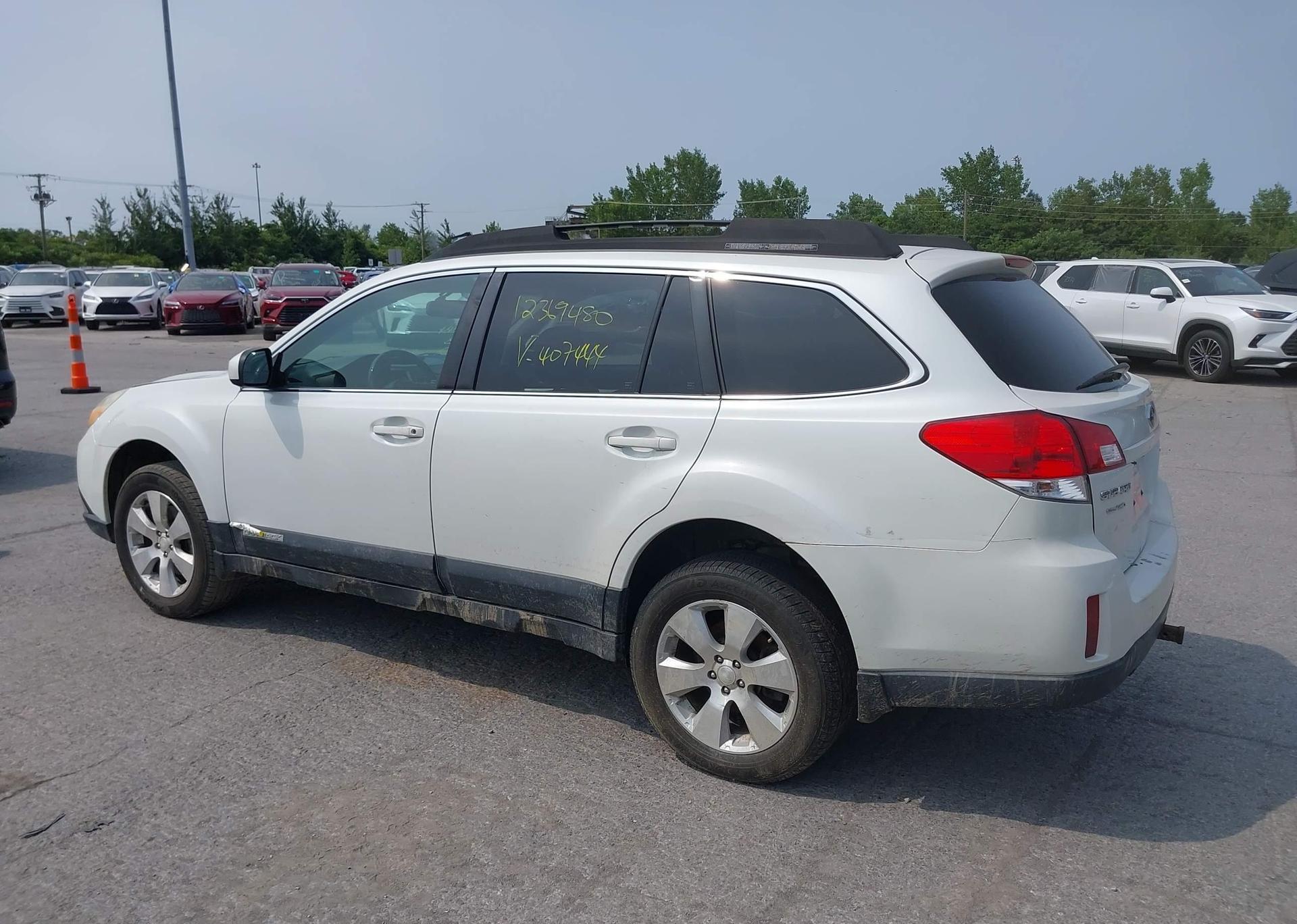 2011 SUBARU OUTBACK 3.6 R LIMITED PACKAGE