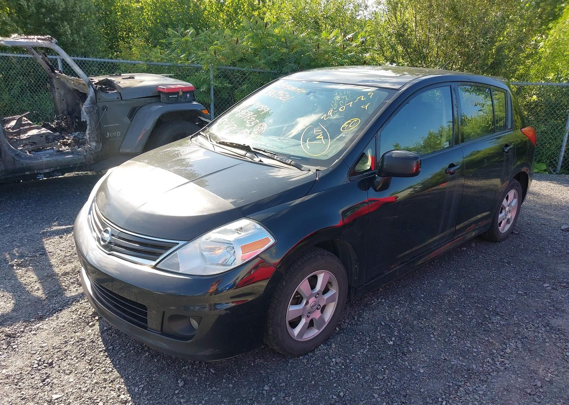 2011 NISSAN VERSA S