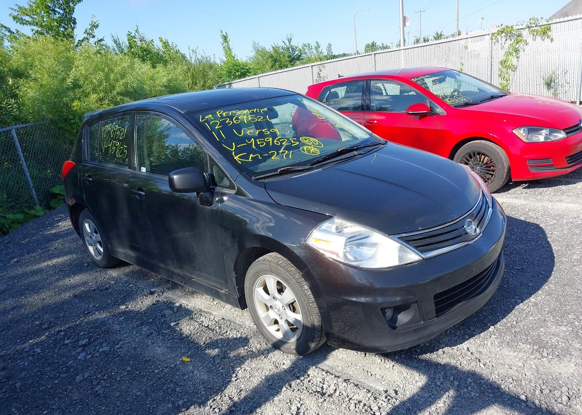 2011 NISSAN VERSA S