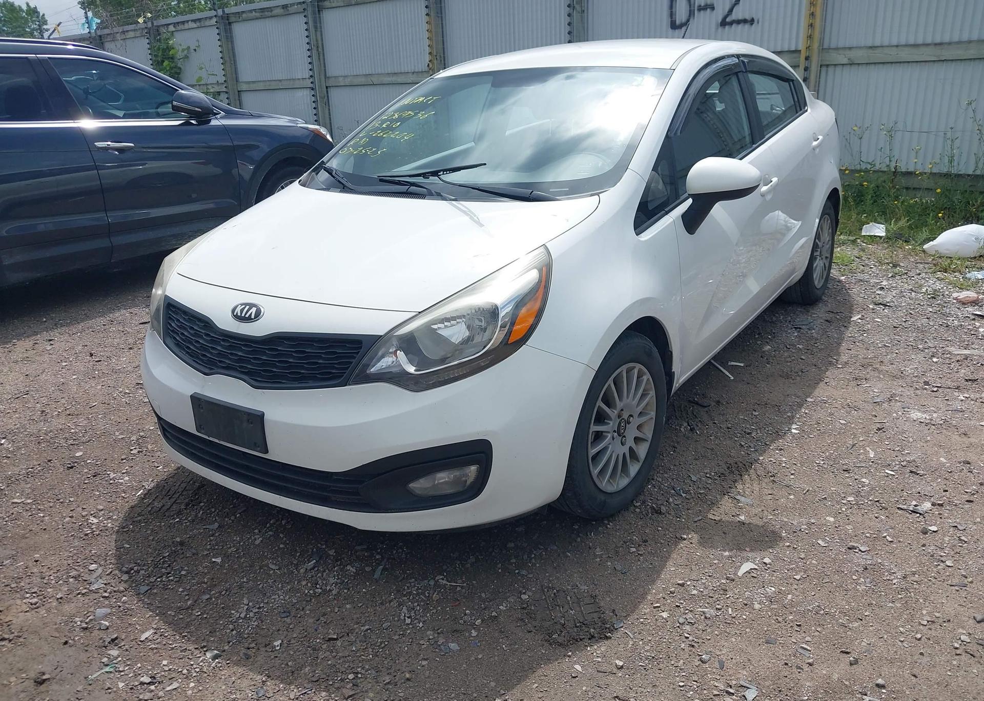 2013 KIA RIO