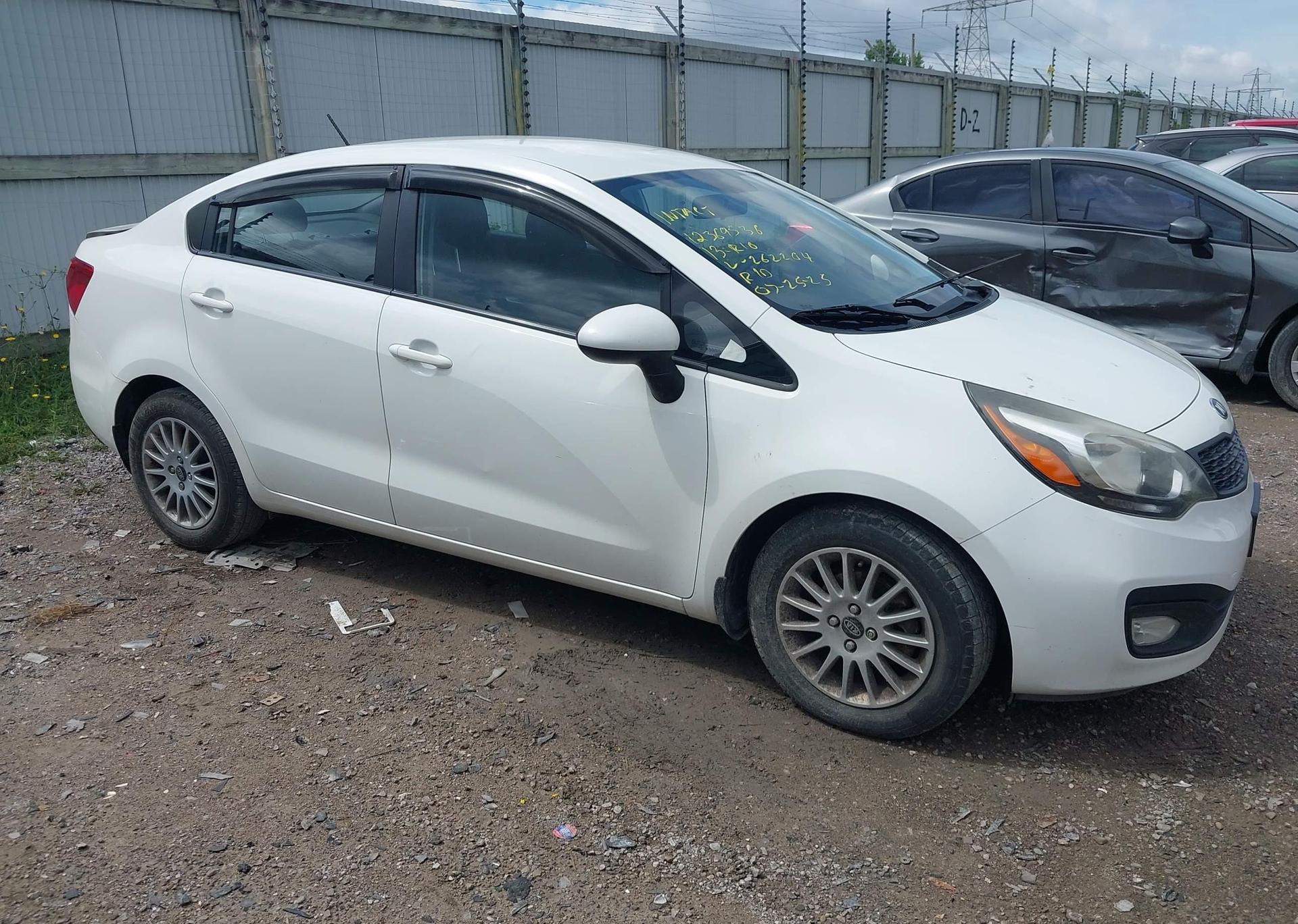 2013 KIA RIO