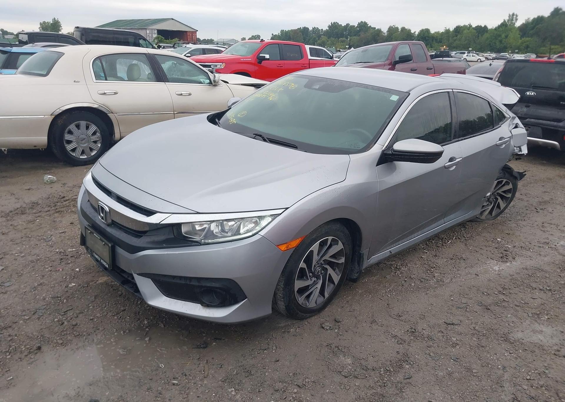 2018 HONDA CIVIC SE