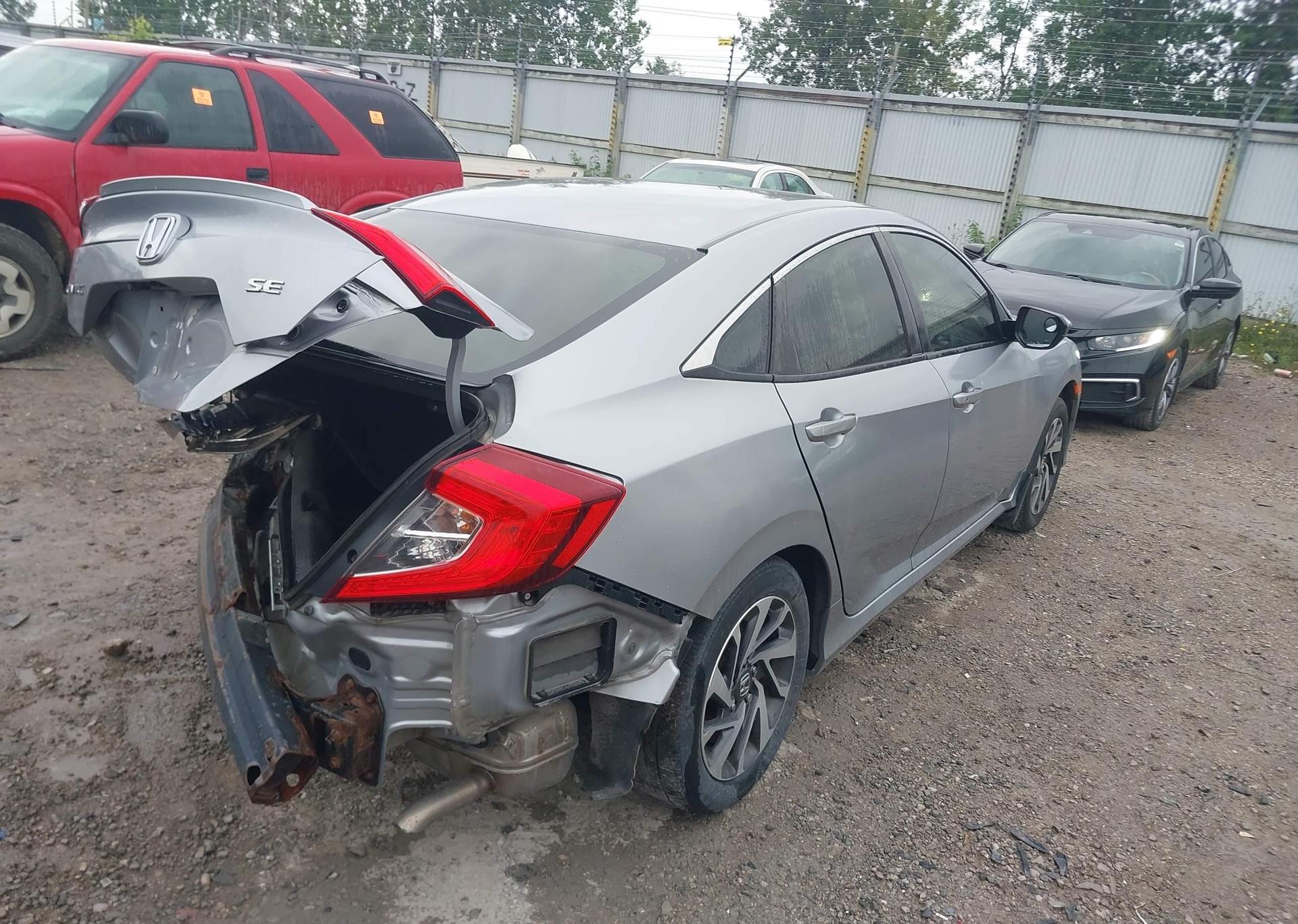 2018 HONDA CIVIC SE