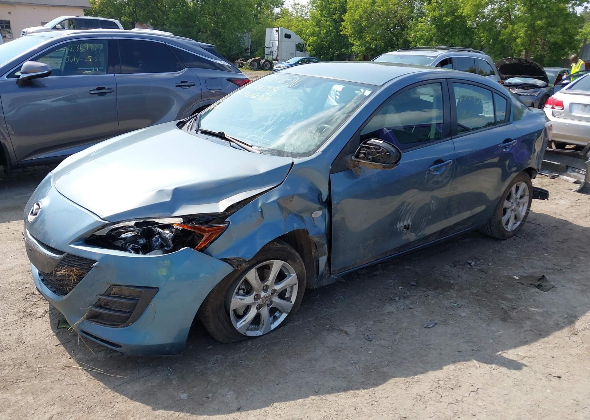 2010 MAZDA MAZDA3 GS