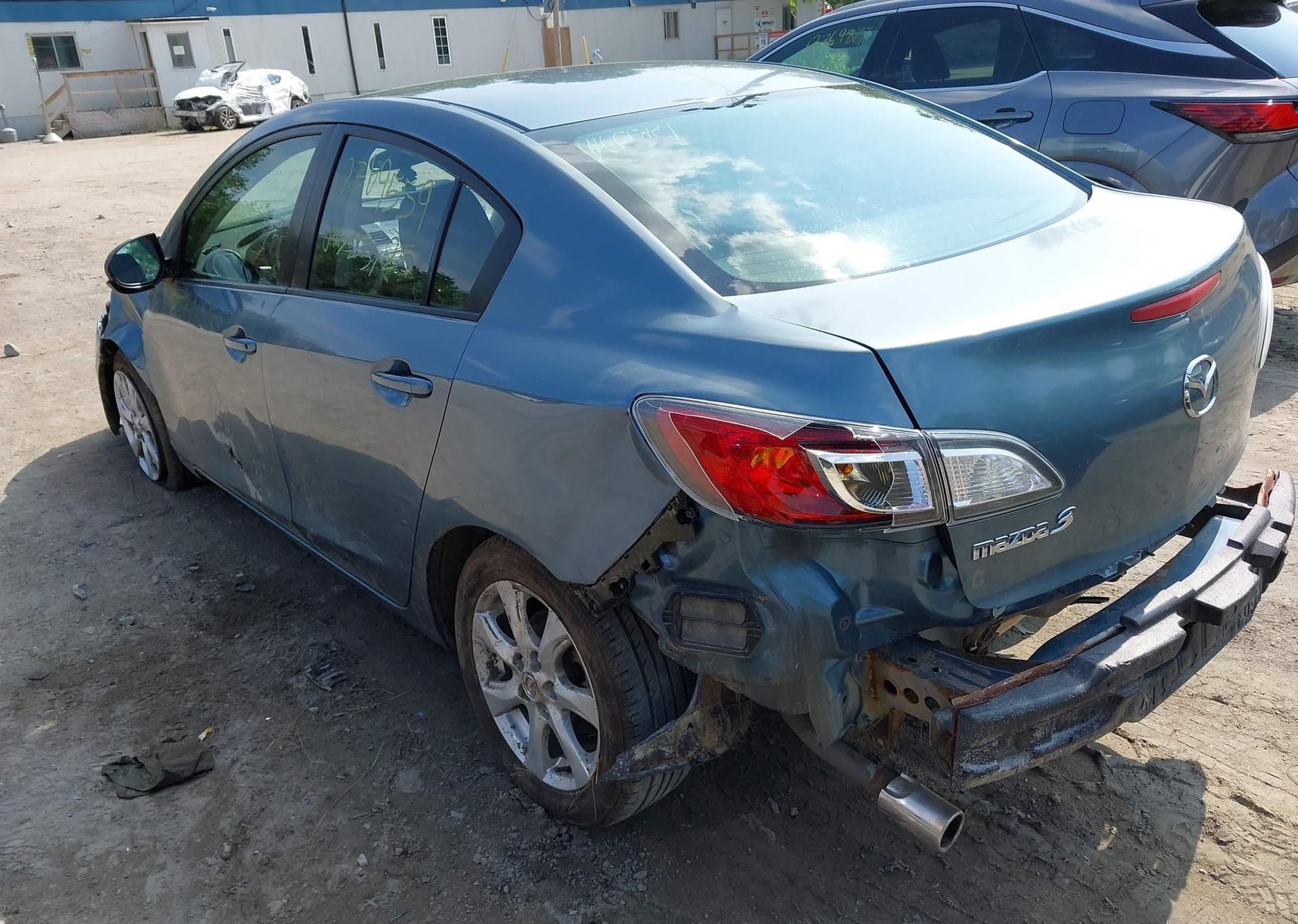2010 MAZDA MAZDA3 GS