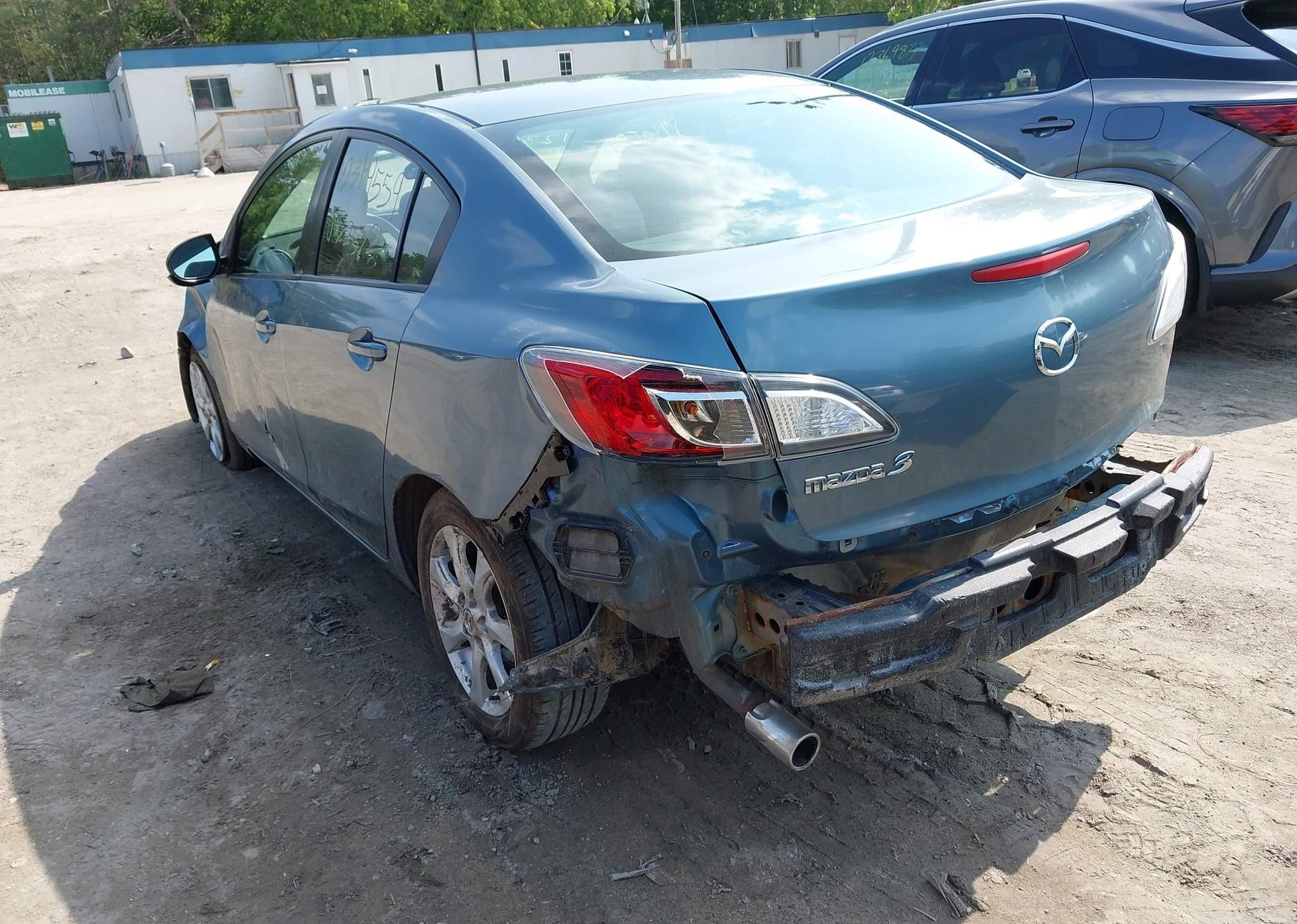 2010 MAZDA MAZDA3 GS