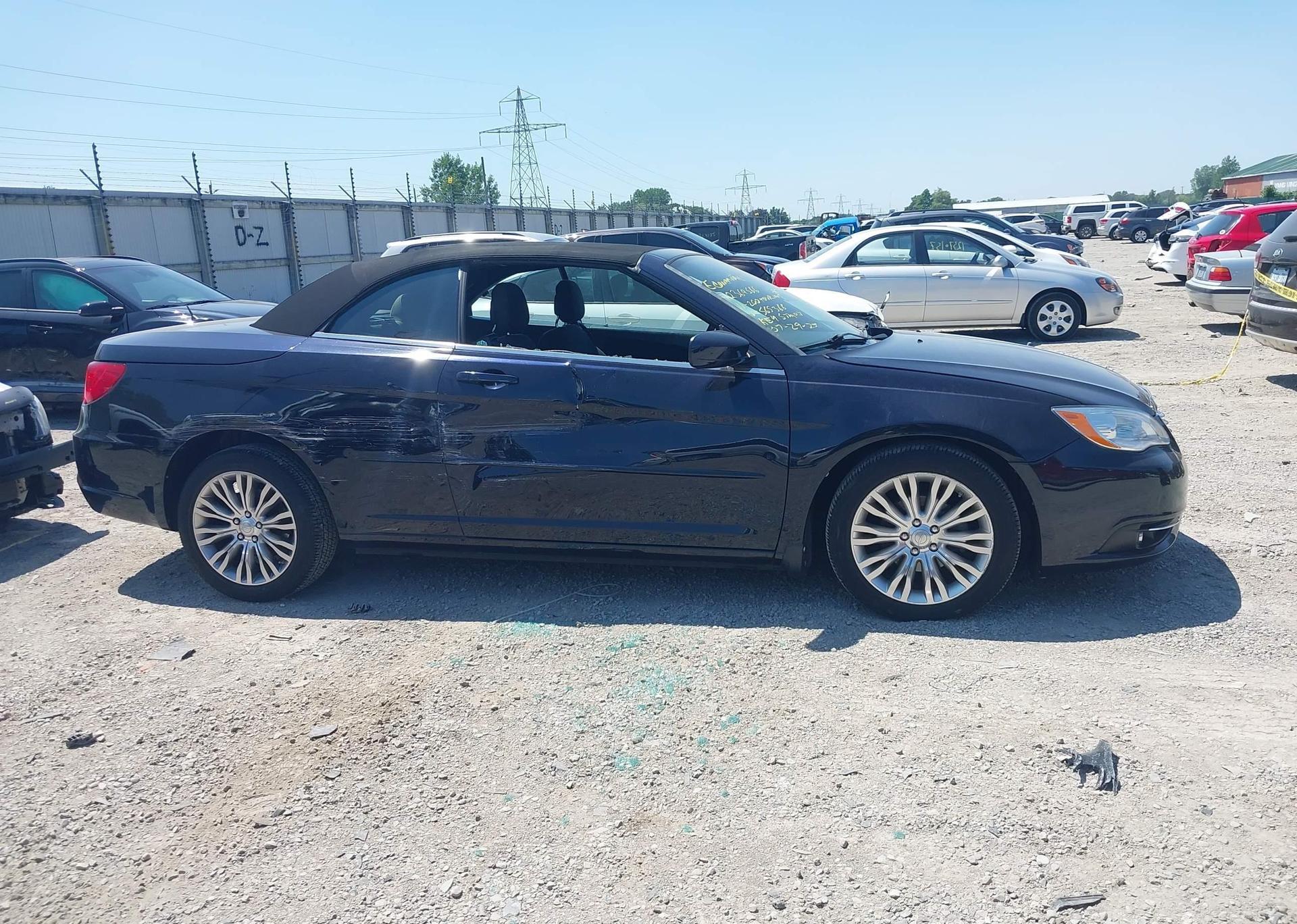 2011 CHRYSLER 200 TOURING