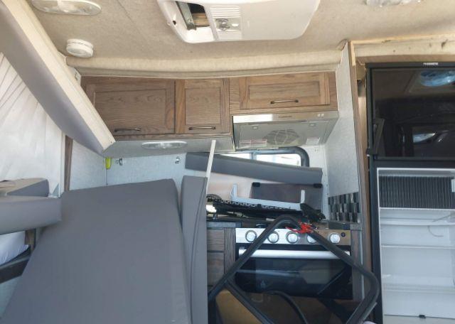 2025 NORTHERN LITE TRUCK CAMPER