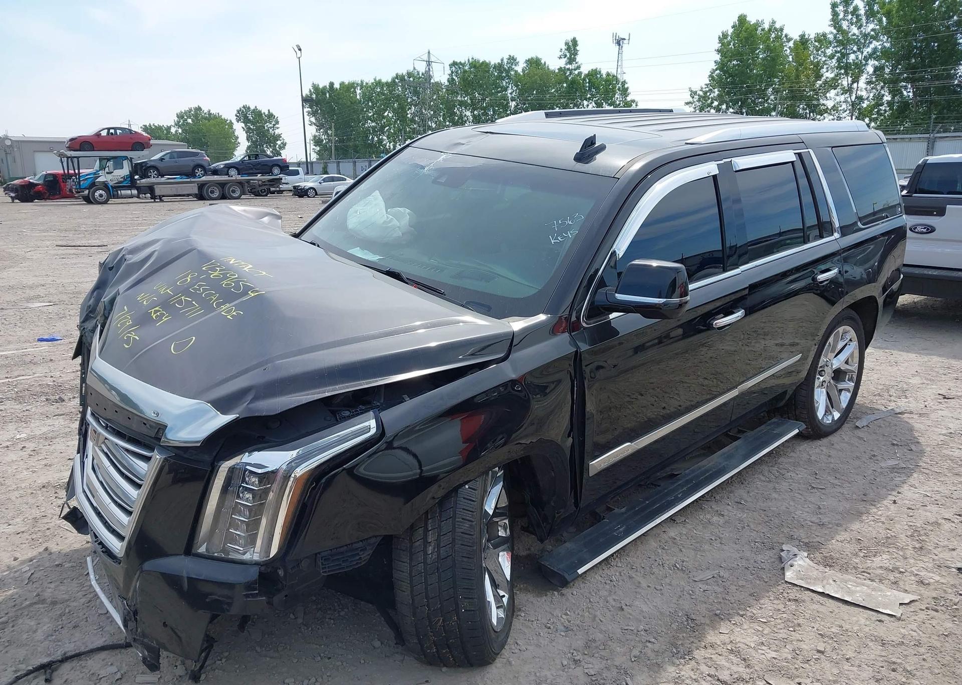 2018 CADILLAC ESCALADE