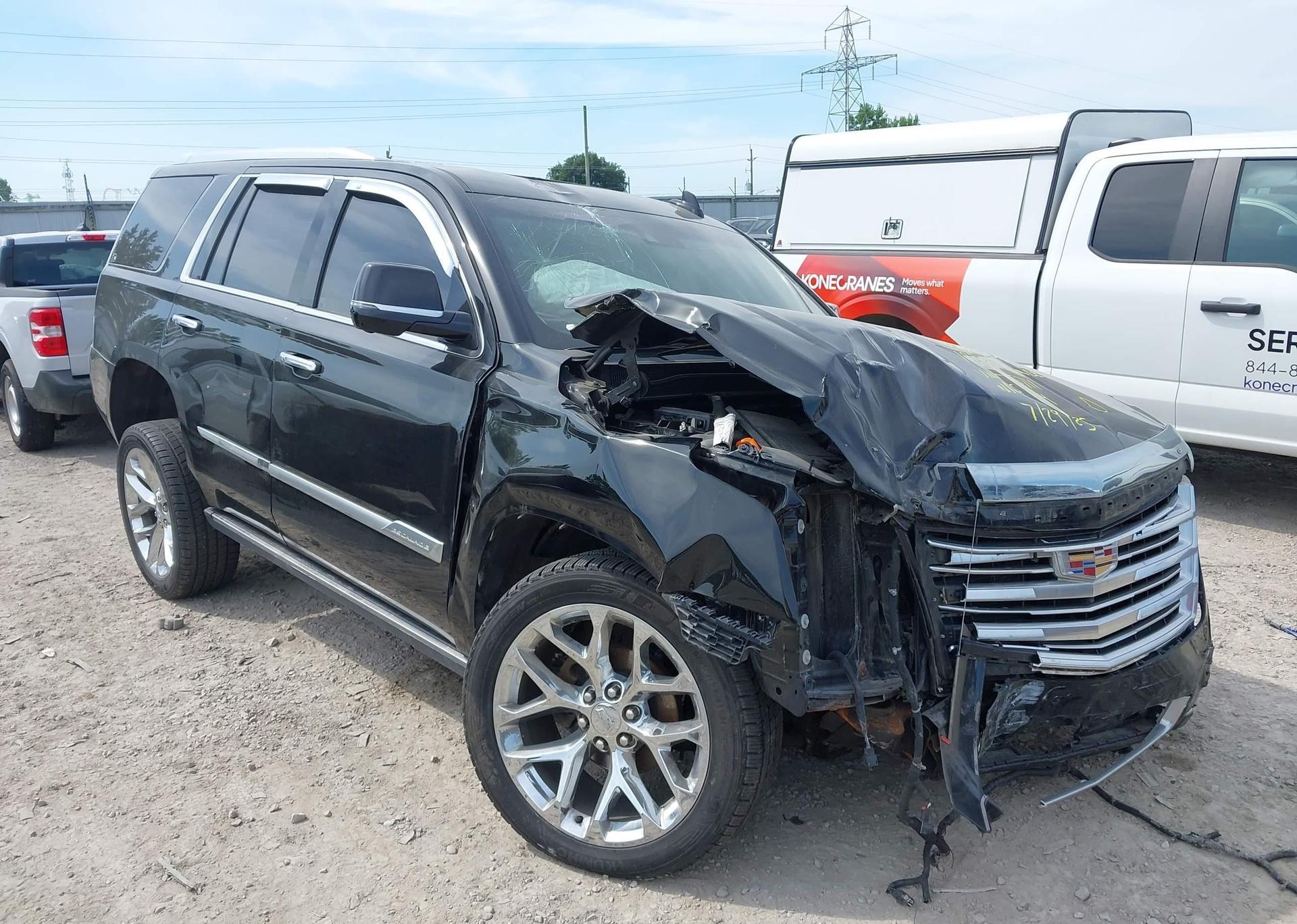 2018 CADILLAC ESCALADE