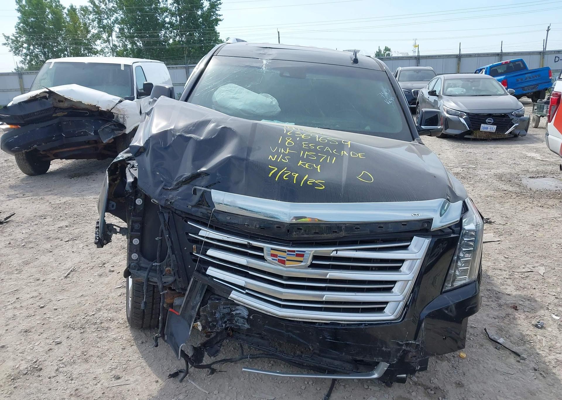 2018 CADILLAC ESCALADE