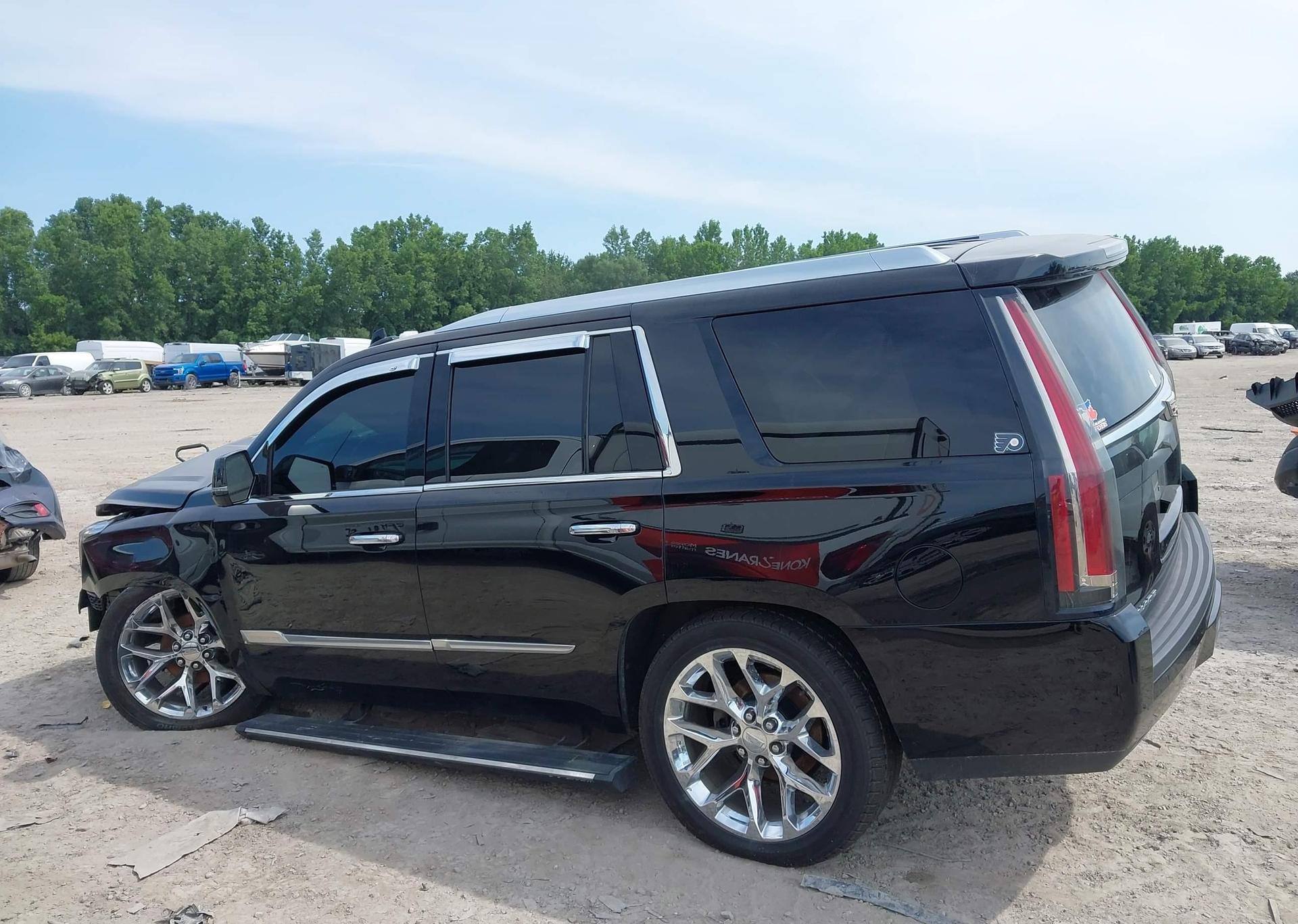 2018 CADILLAC ESCALADE