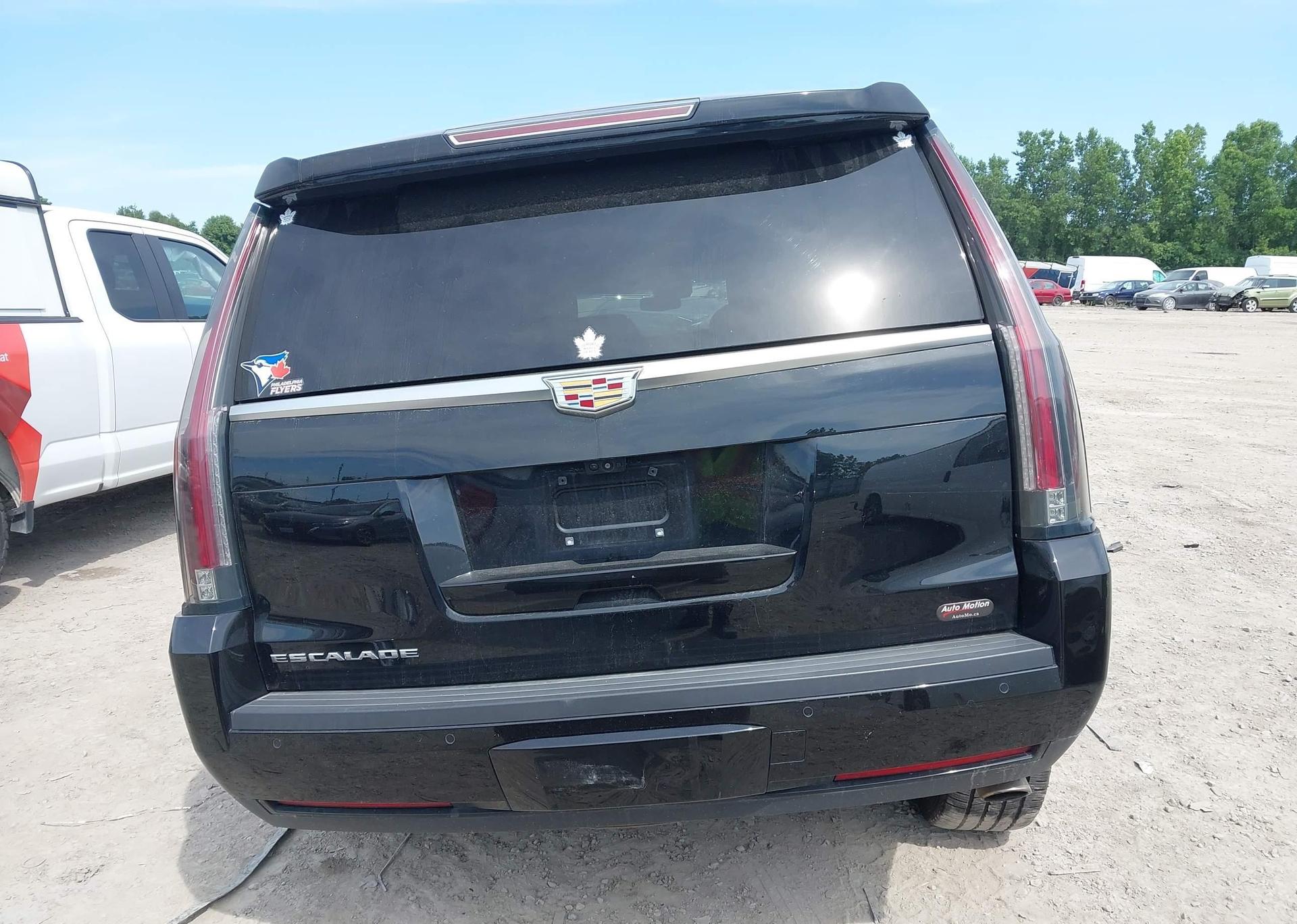 2018 CADILLAC ESCALADE