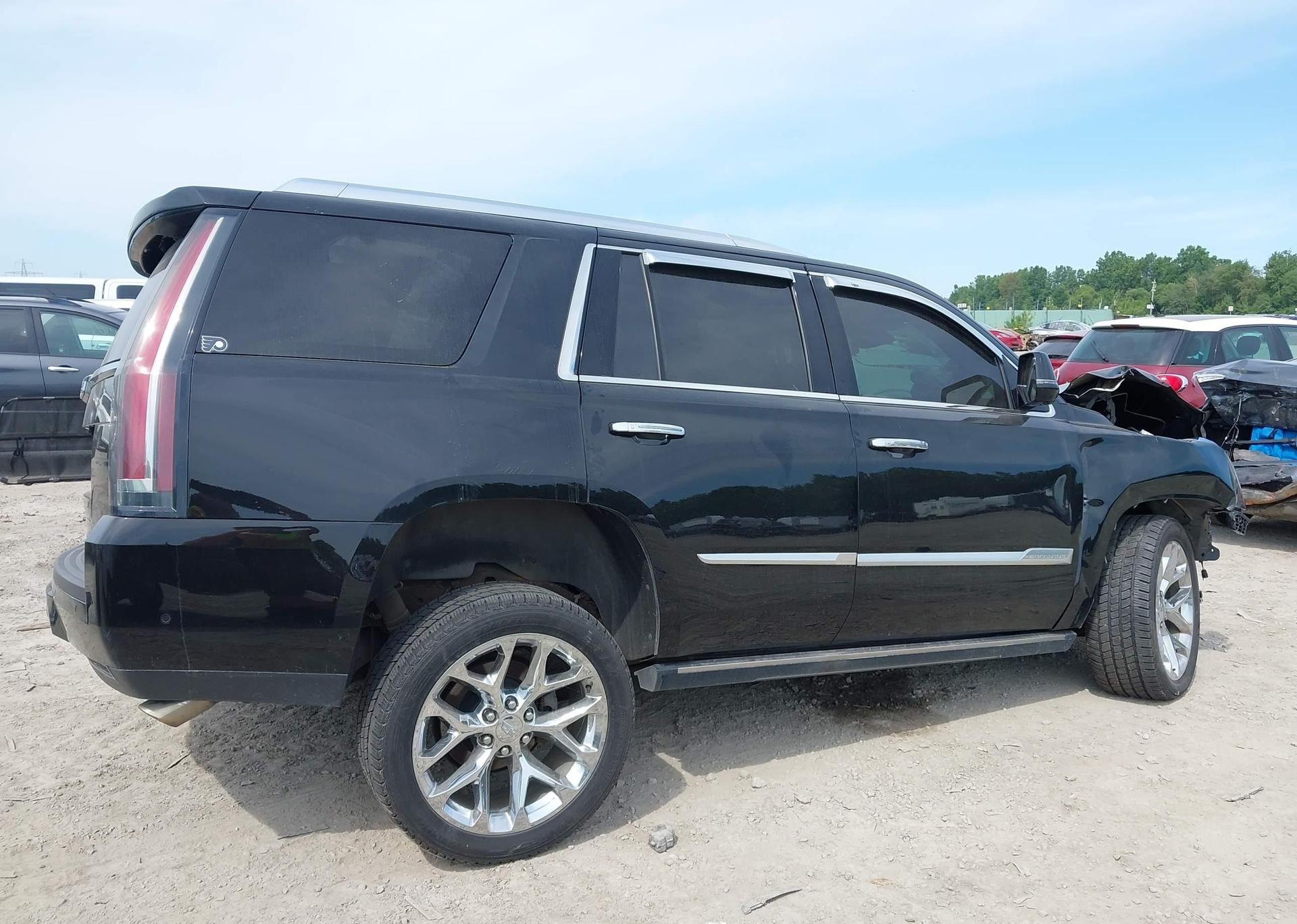 2018 CADILLAC ESCALADE