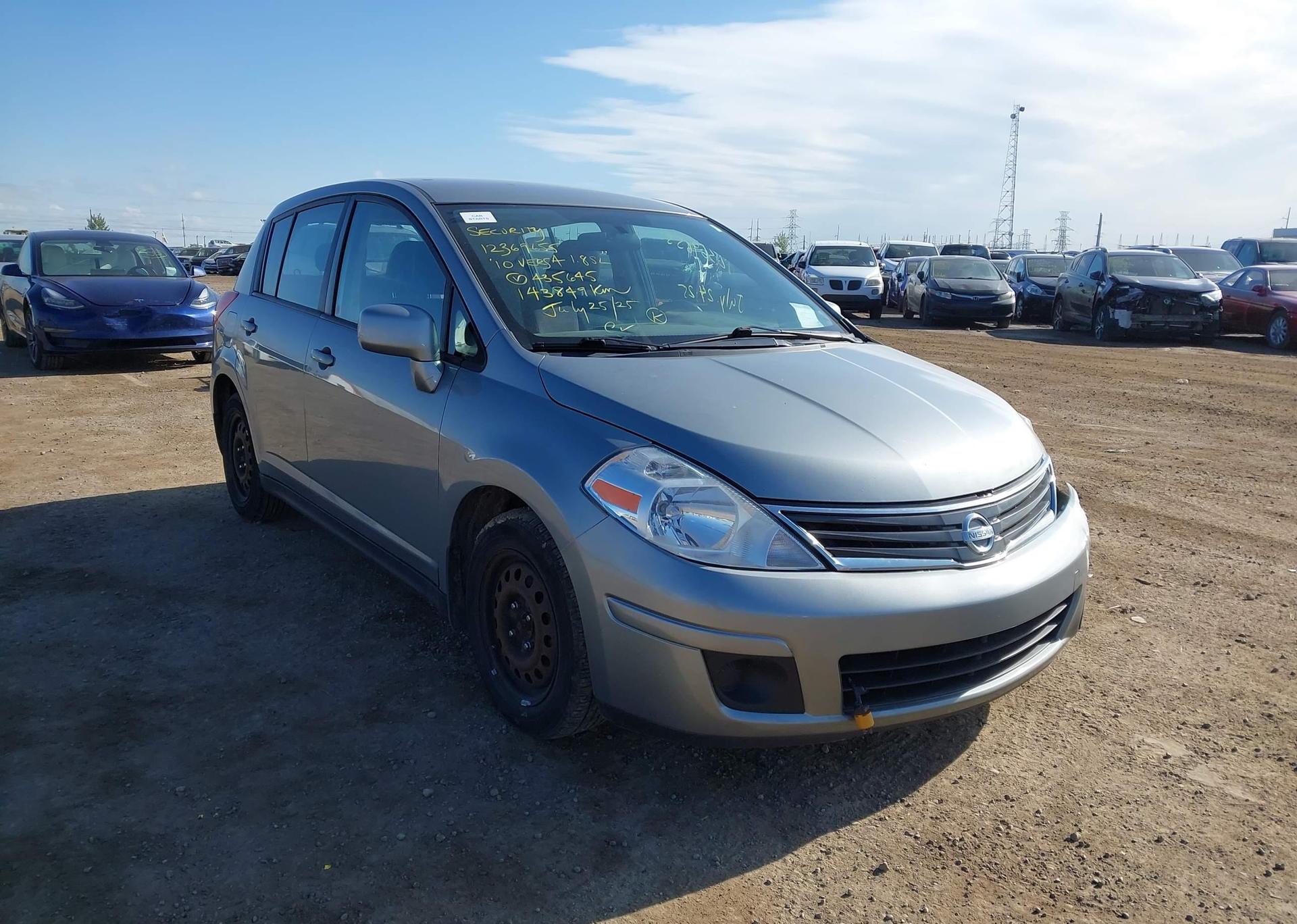 2010 NISSAN VERSA 1.8SL