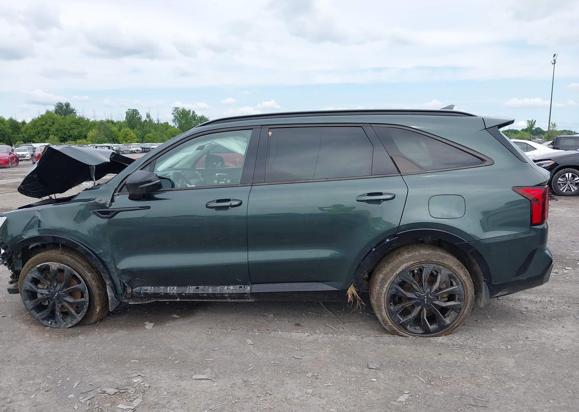 2022 KIA SORENTO
