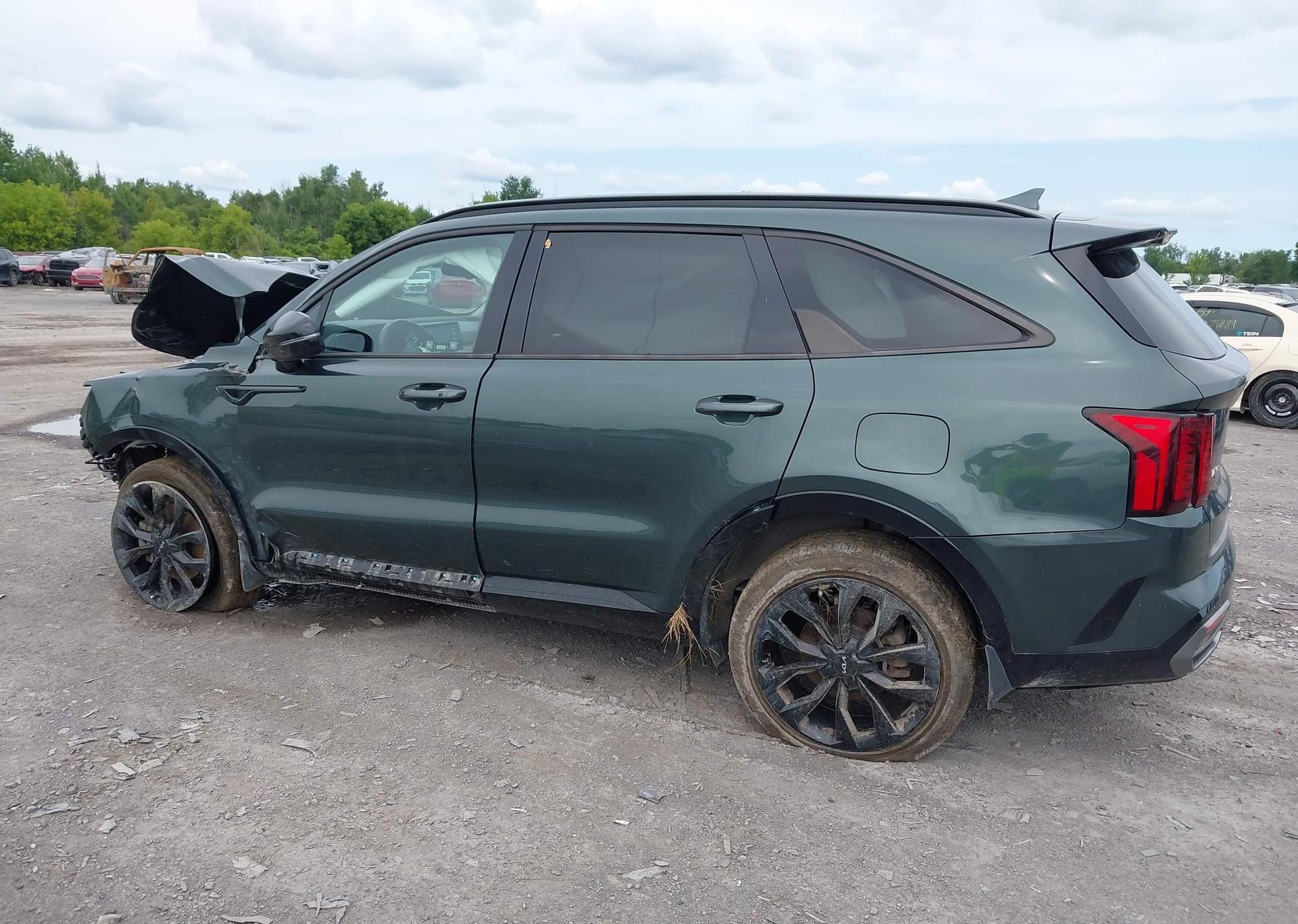 2022 KIA SORENTO