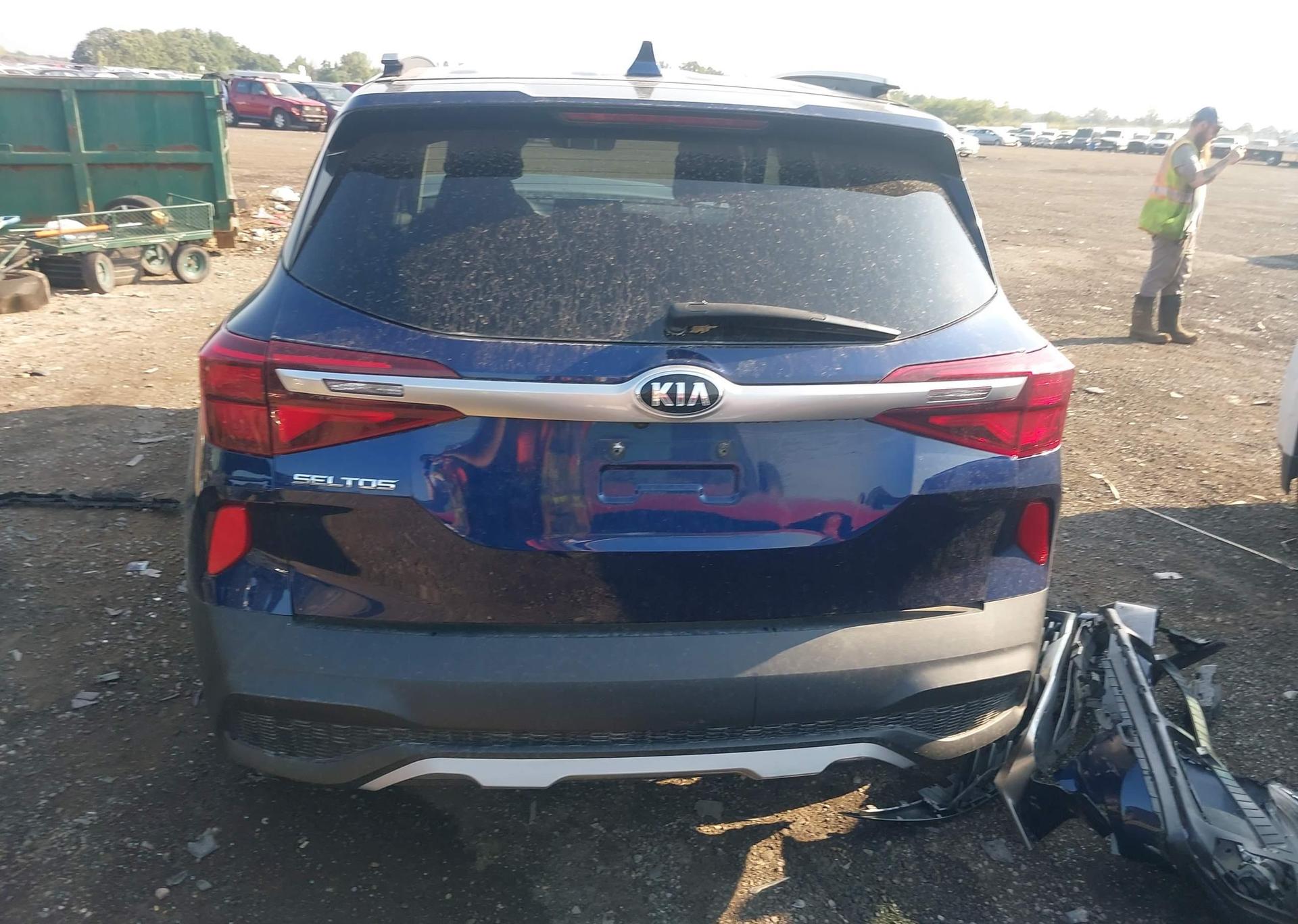 2021 KIA SELTOS LX