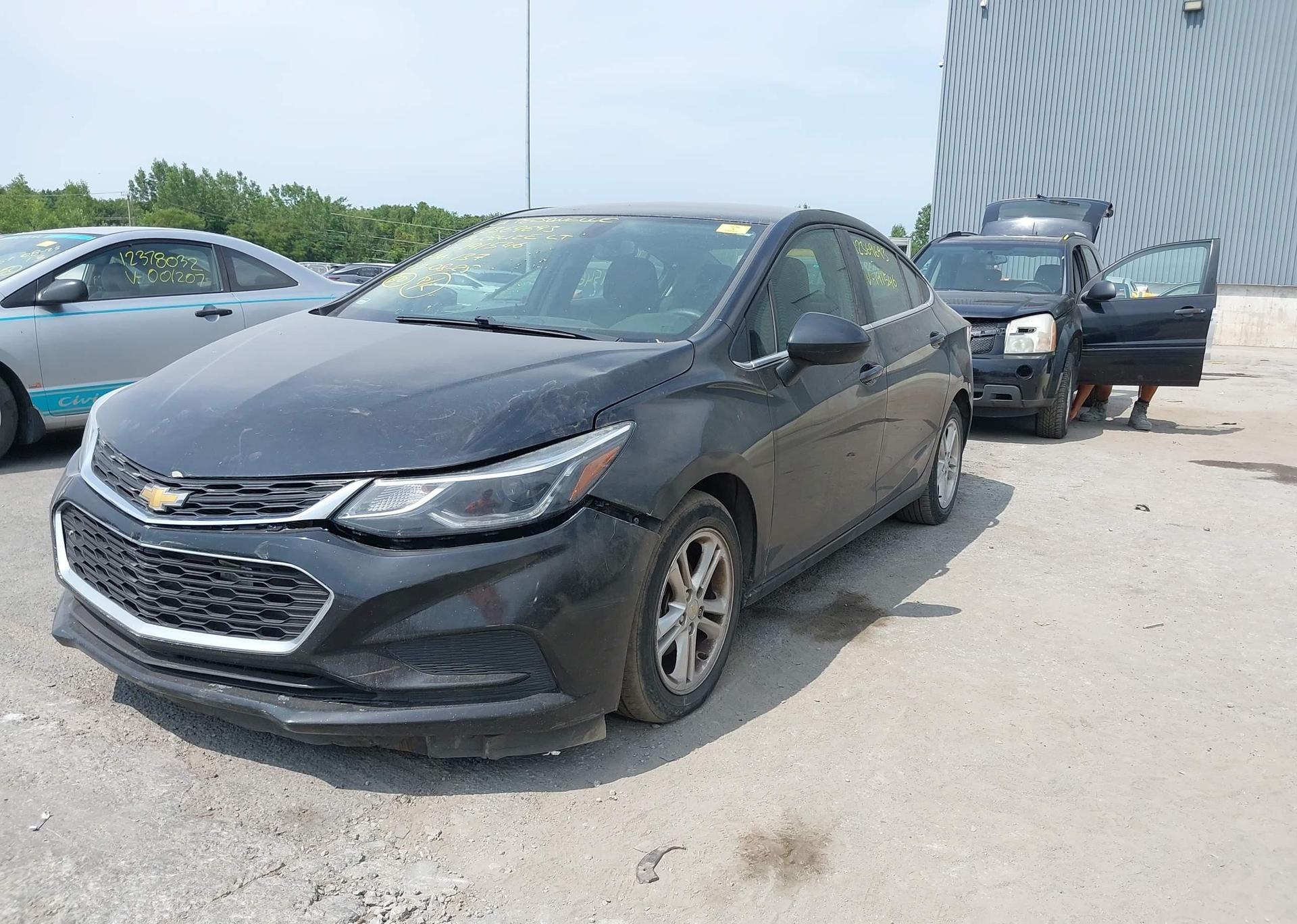 2018 CHEVROLET CRUZE LT