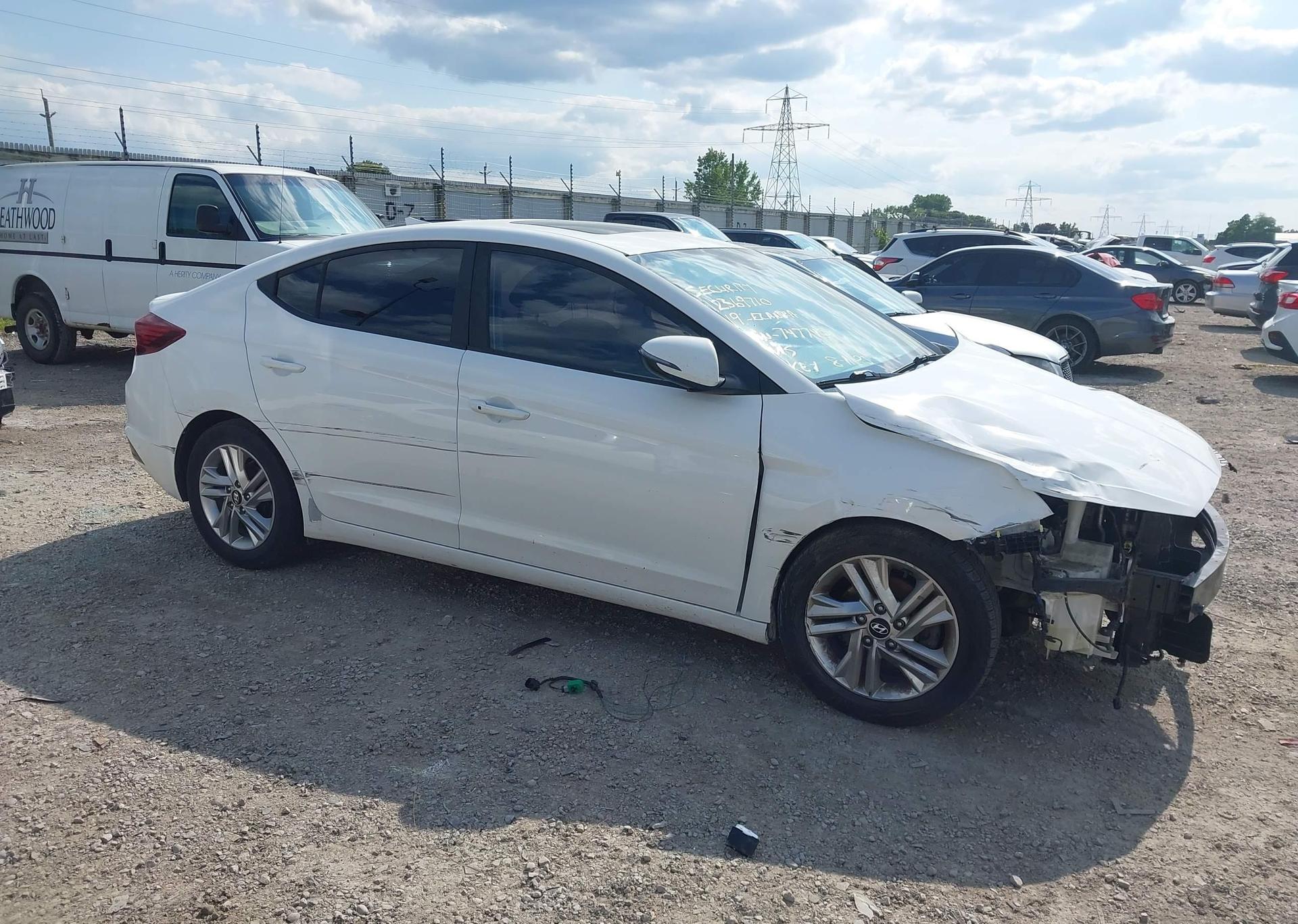 2019 HYUNDAI ELANTRA PREFERRED
