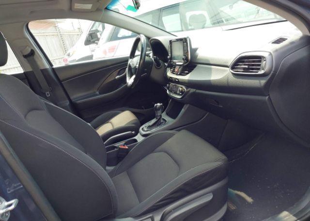 2019 HYUNDAI ELANTRA GT LUXURY