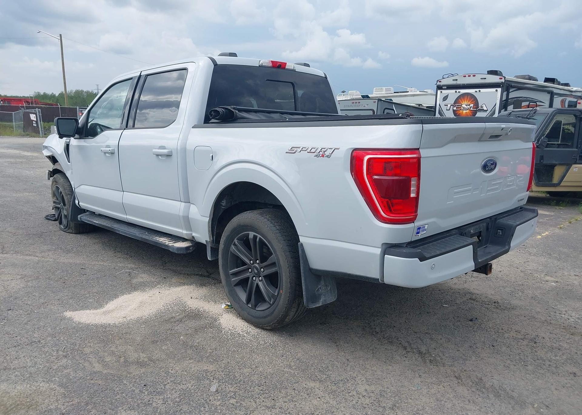 2022 FORD F-150 XLT