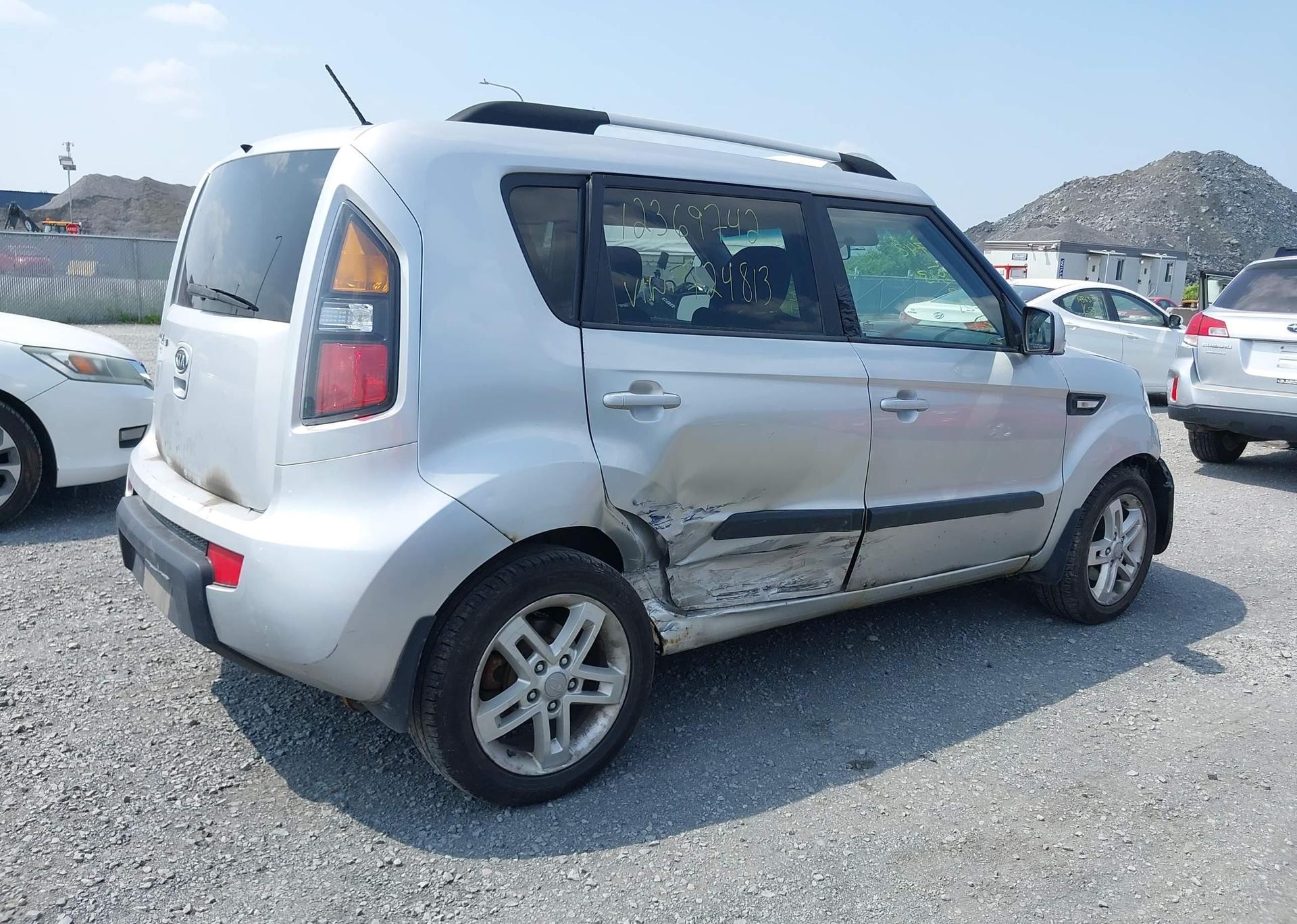 2011 KIA SOUL