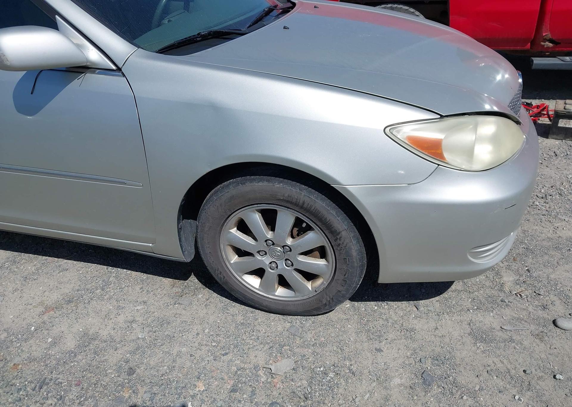 2002 TOYOTA CAMRY LE