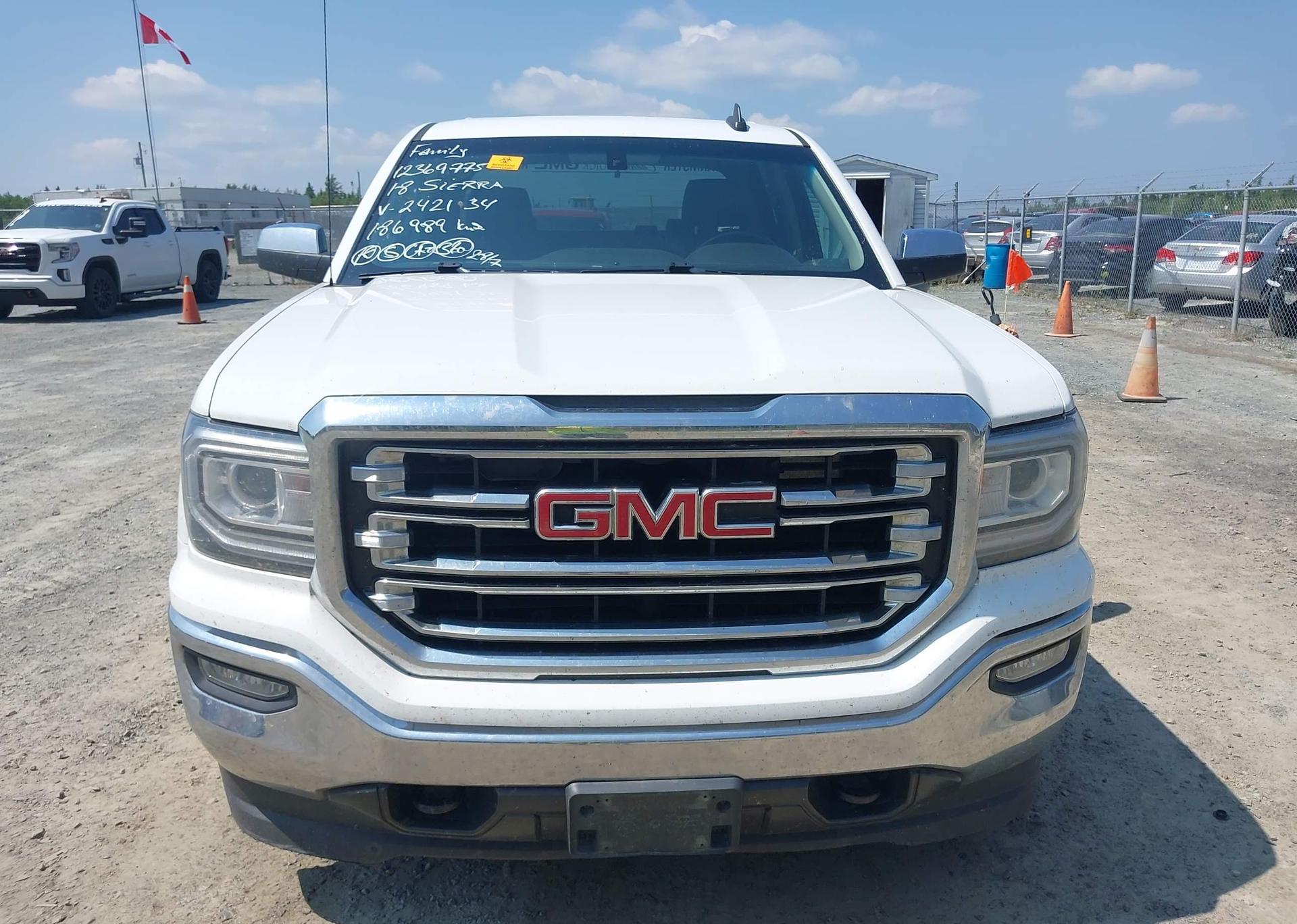 2018 GMC SIERRA K1500 SLT