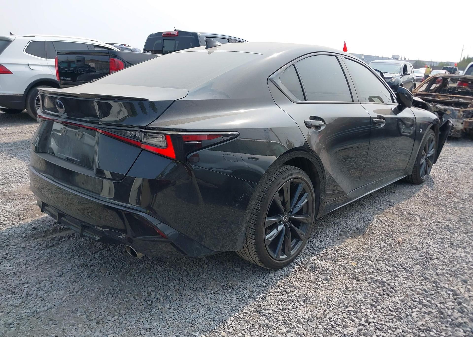 2023 LEXUS IS 300