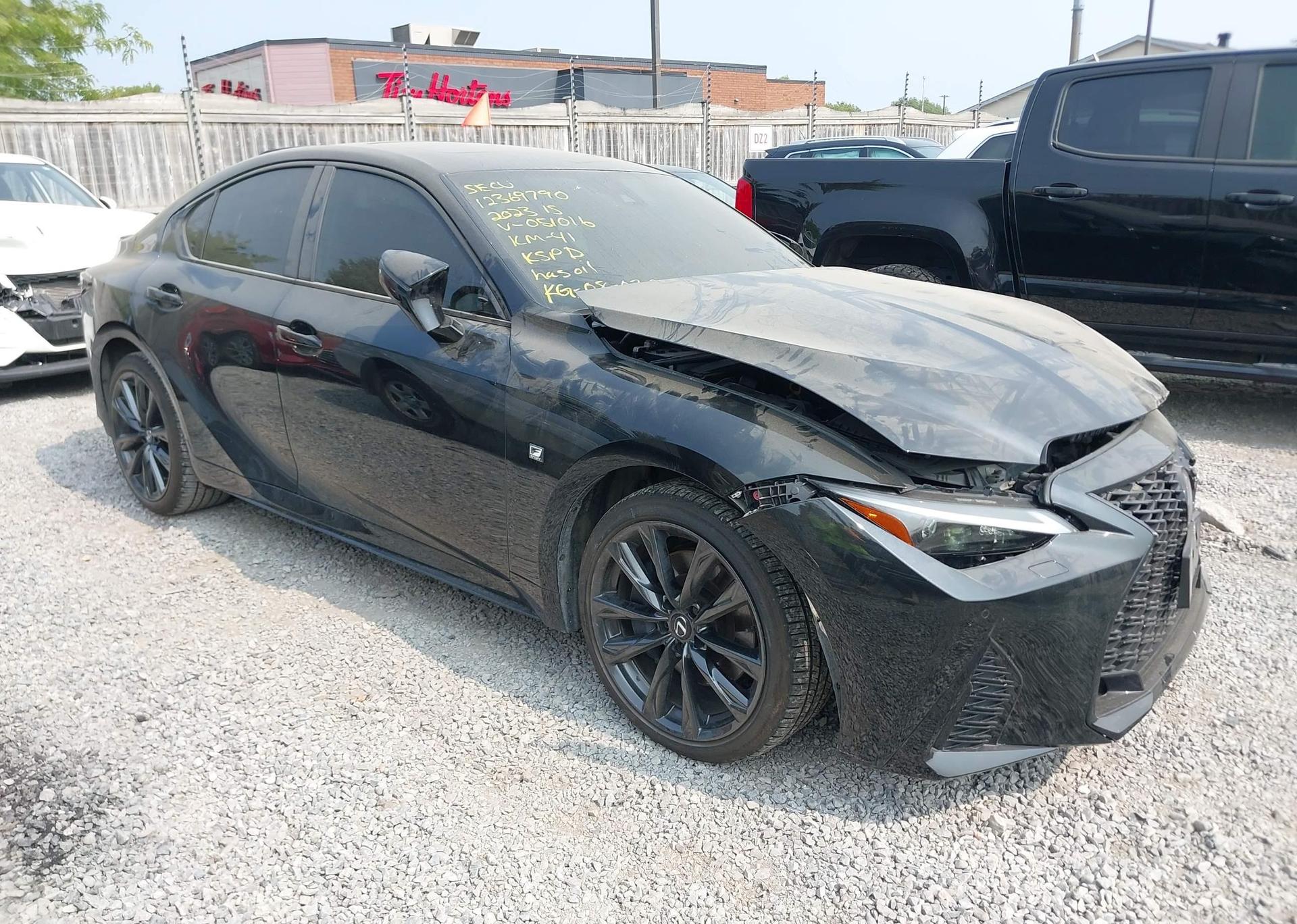 2023 LEXUS IS 300