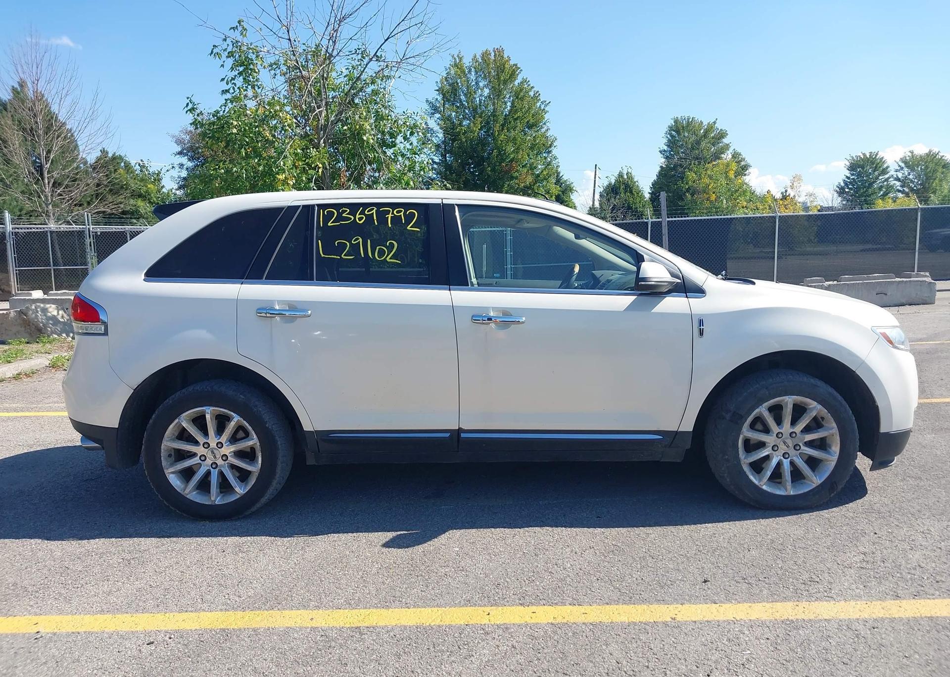 2013 LINCOLN MKX